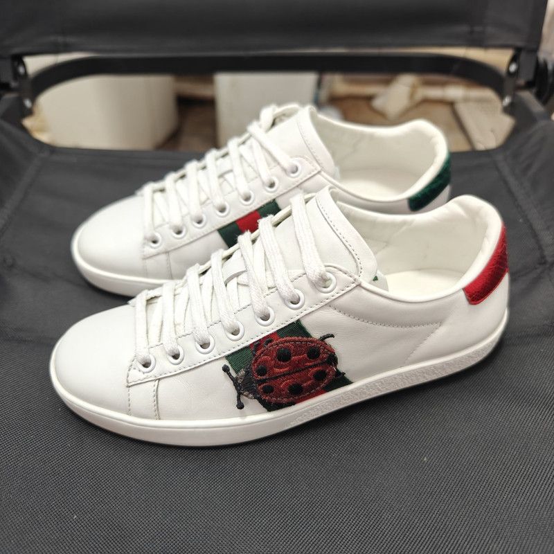 Gucci Gucci Ace Leather Sneakers with Pineapple Embroidery 0079 Size US 6 / IT 36 - 1 Thumbnail