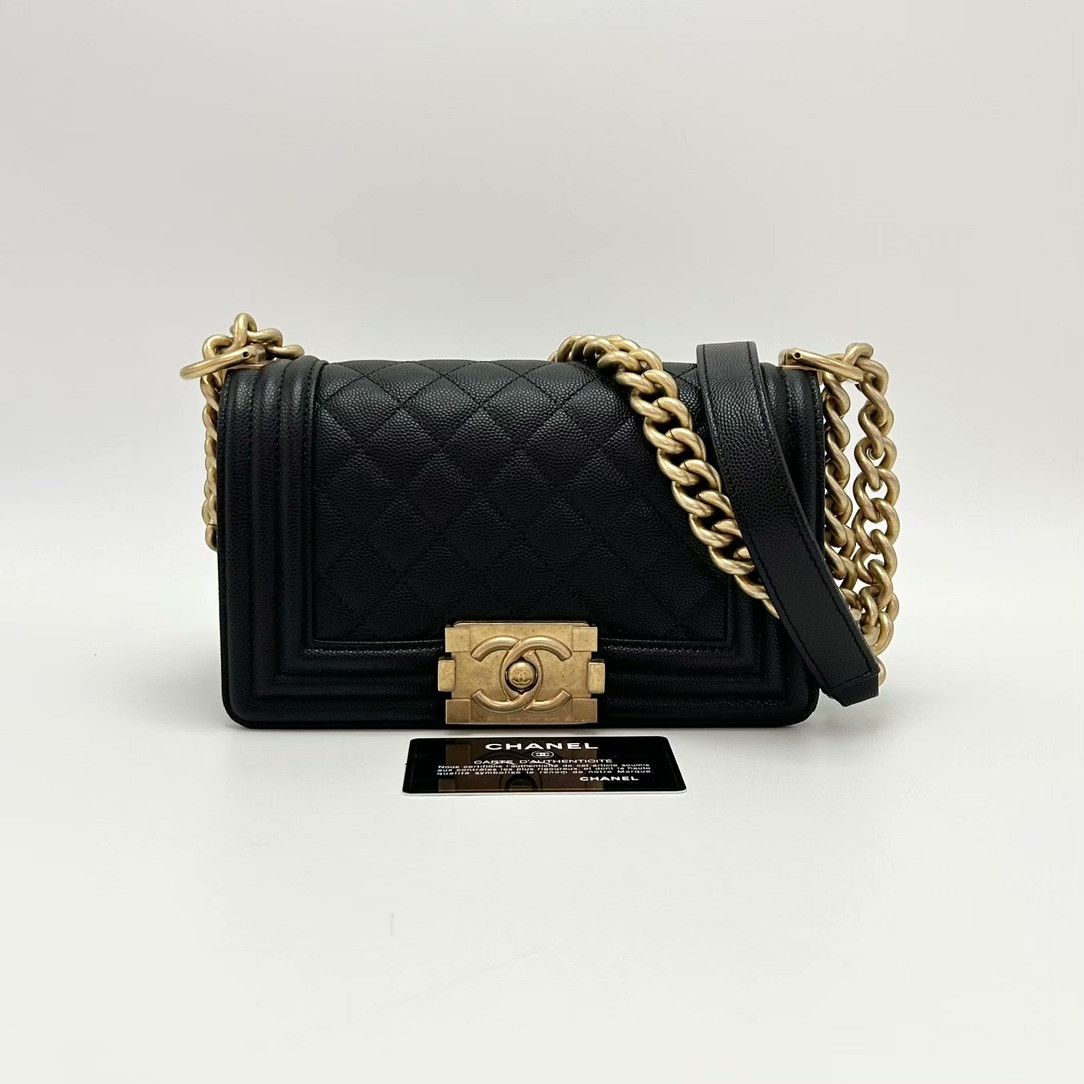 Chanel Pre-loved Bag Very good condition Size ONE SIZE - 1 Thumbnail