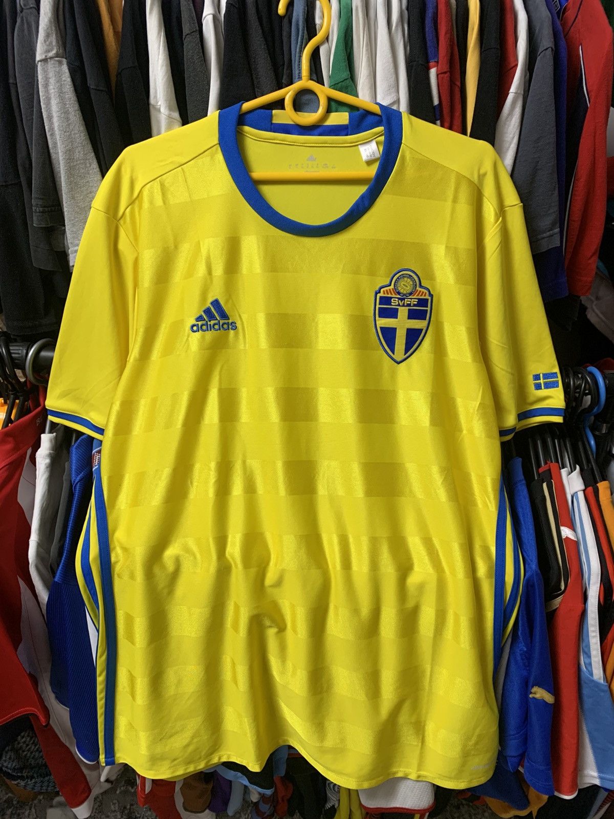 🔥ADIDAS SWEDEN 2016 2017 HOME SOCCER JERSEY FOOTBALl SWERIGE