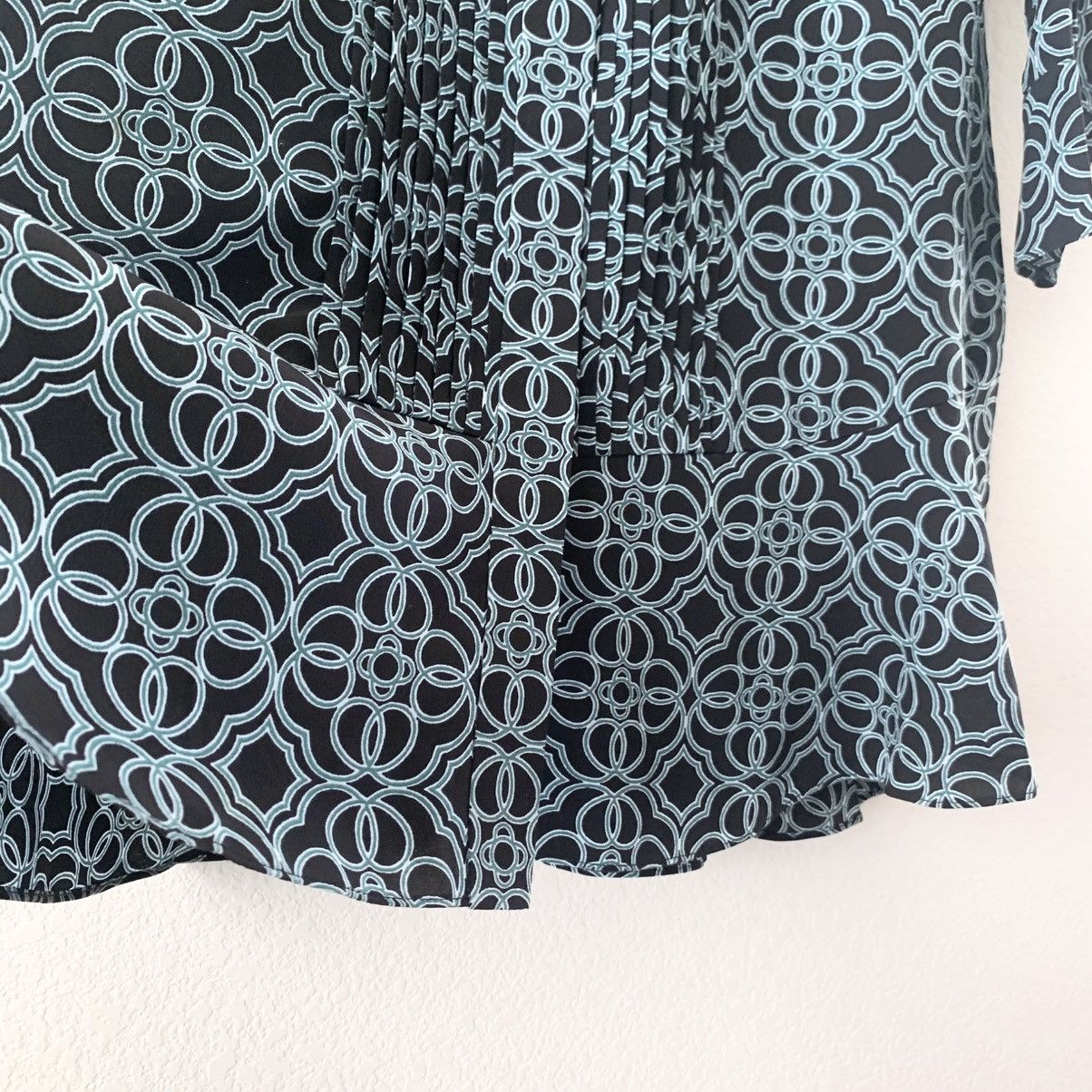 Tory Burch Tory Burch 100% silk pleated shift dress Size XS / US 0-2 / IT 36-38 - 5 Thumbnail