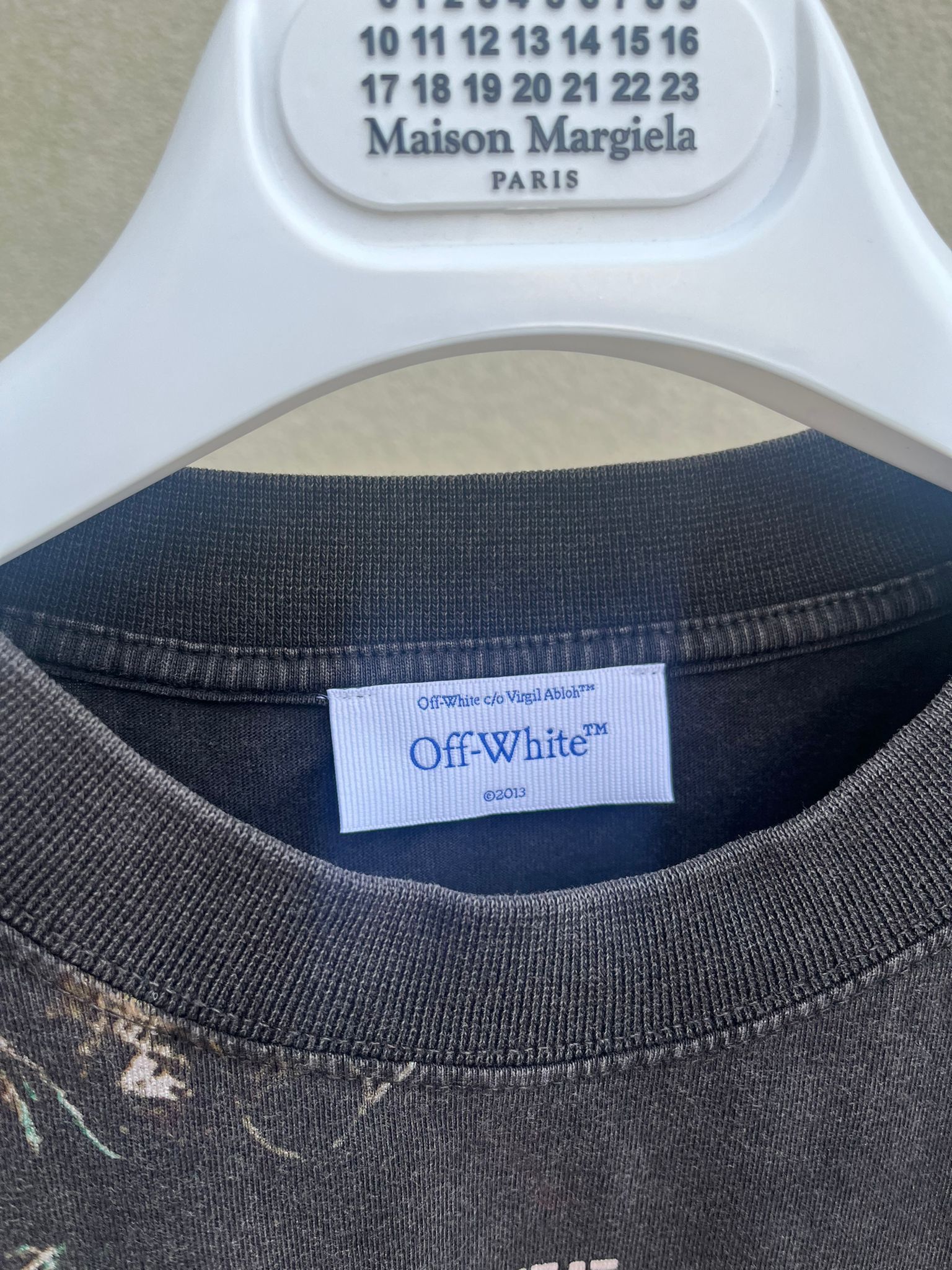 Off-White Bacchus Slim SS Tee in Black Size US S / EU 44-46 / 1 - 15 Thumbnail