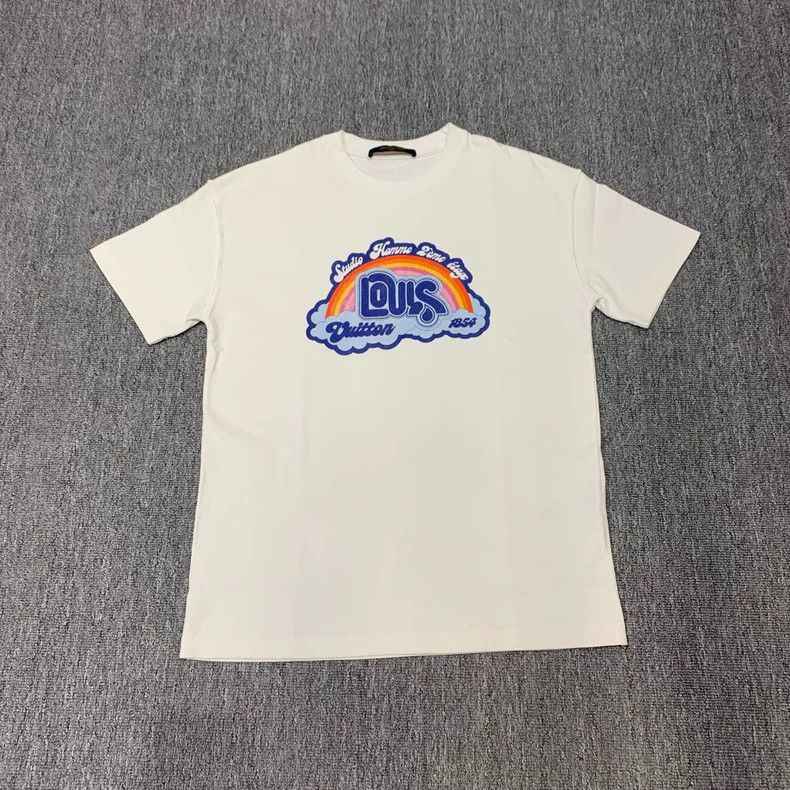 Louis Vuitton LOUIS VUITTON White Rainbow Letter Short Sleeve Size US XS / EU 42 / 0 - 1 Thumbnail