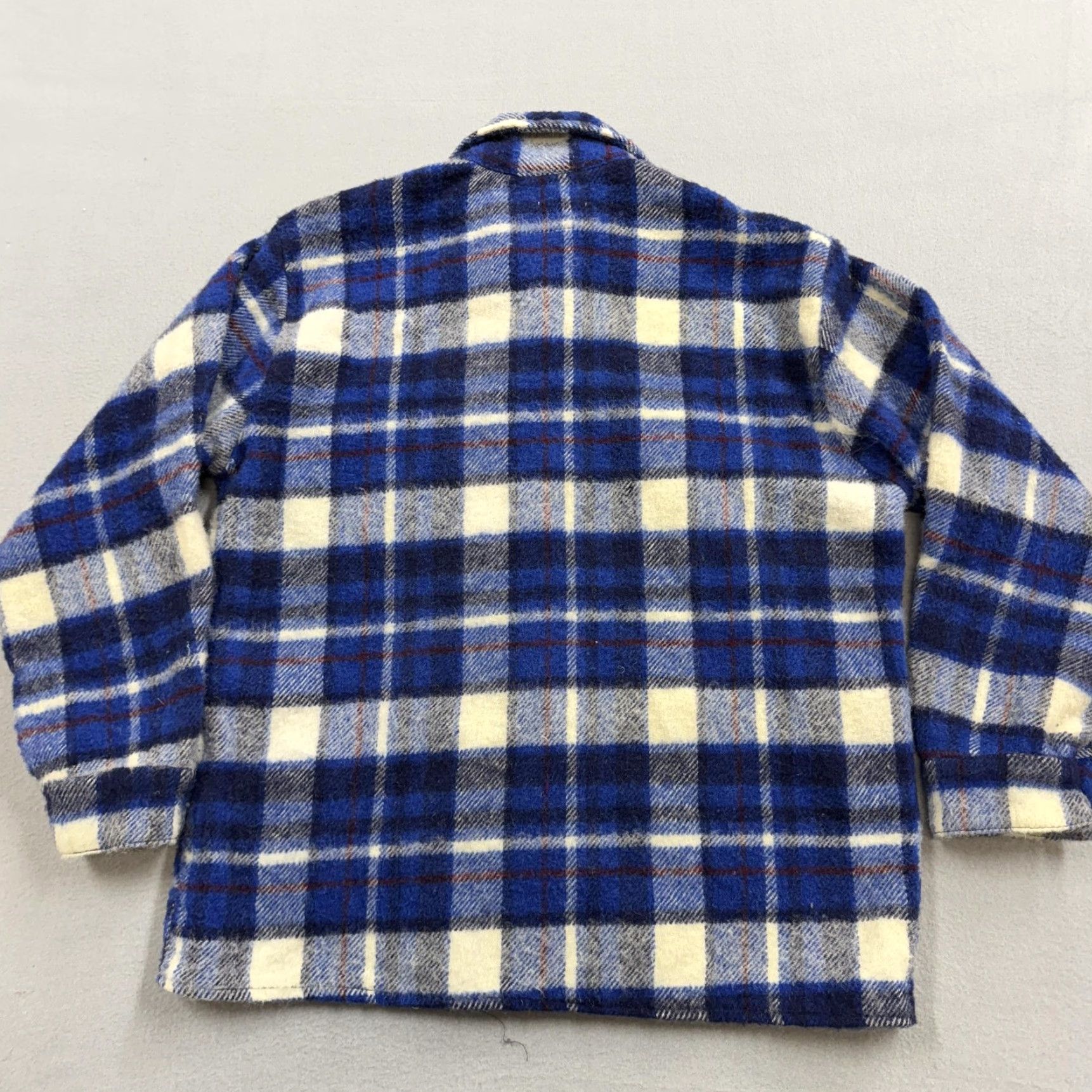 Vintage VINTAGE Sigal Jacket Mens Large Blue Plaid Wool Shirt Jacket Overshirt Canada Size US L / EU 52-54 / 3 - 3 Thumbnail