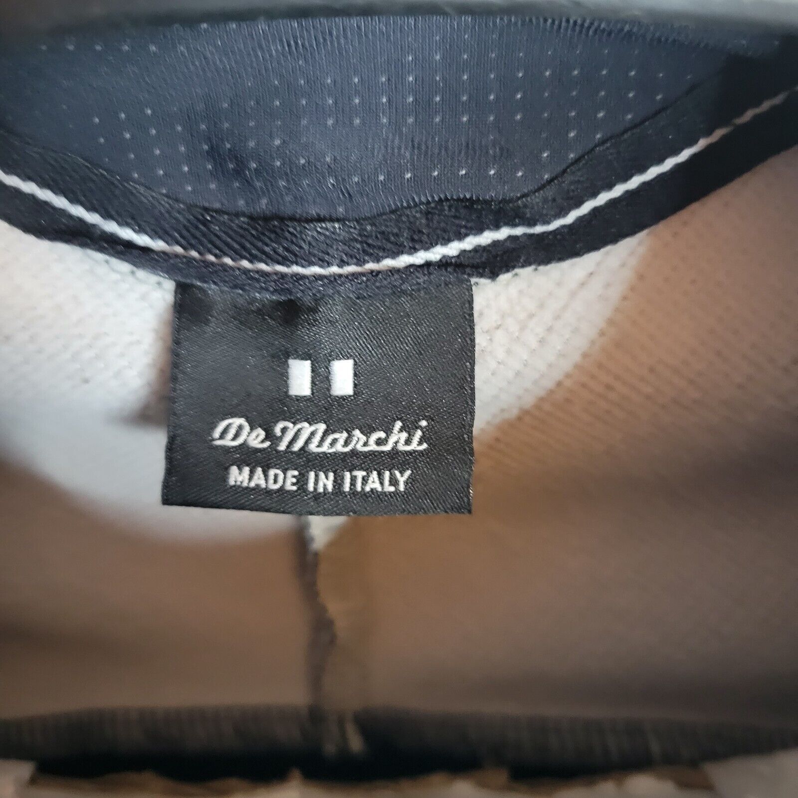 Other DE MARCHI BLACK CYCLING RIDING FULL ZIP JERSEY JACKET Sz L Size US L / EU 52-54 / 3 - 6 Thumbnail