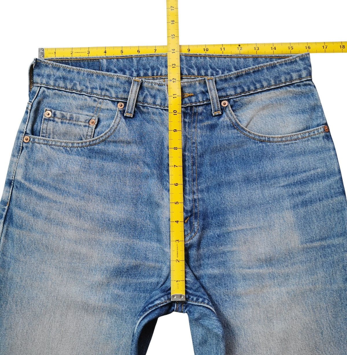 Vintage Levi’s 515 Distressed Straight Fit Jeans Y2K