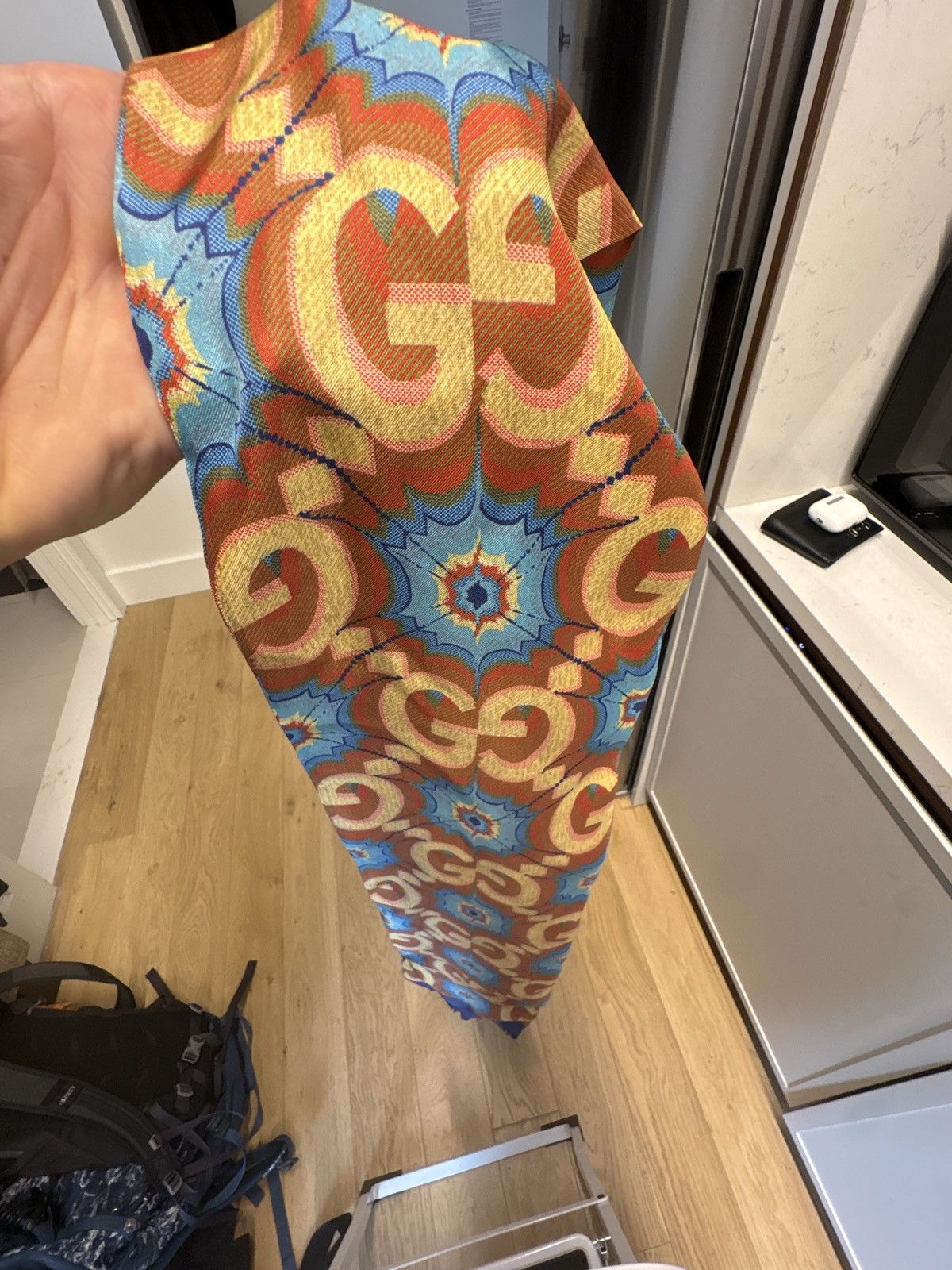 Gucci Gucci 100 scarf Size ONE SIZE - 4 Thumbnail