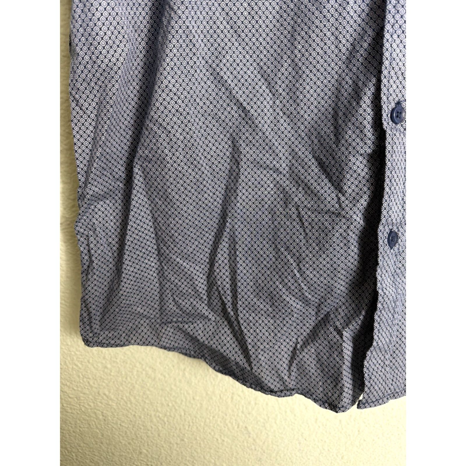 Vintage **Duchamp London Men's XL Blue Geometric Button-Up Shirt** User: Duchamp London Men's XL Blue Geometric Button-Up Shirt Size US 36 / EU 52 - 6 Thumbnail