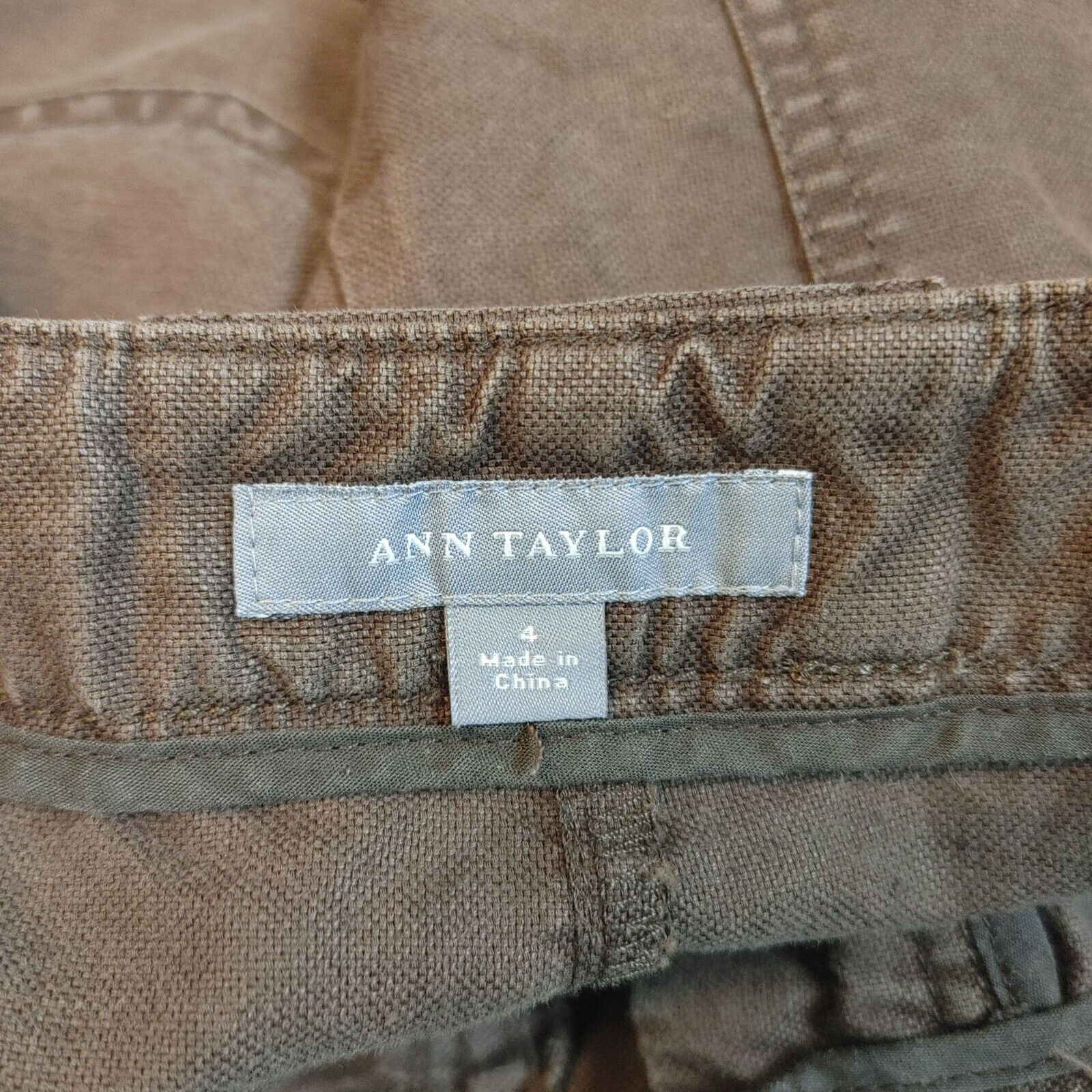 Ann Taylor Ann Taylor Women's Brown Cuffed Chino Shorts 4 Size 27" / US 4 / IT 40 - 3 Thumbnail
