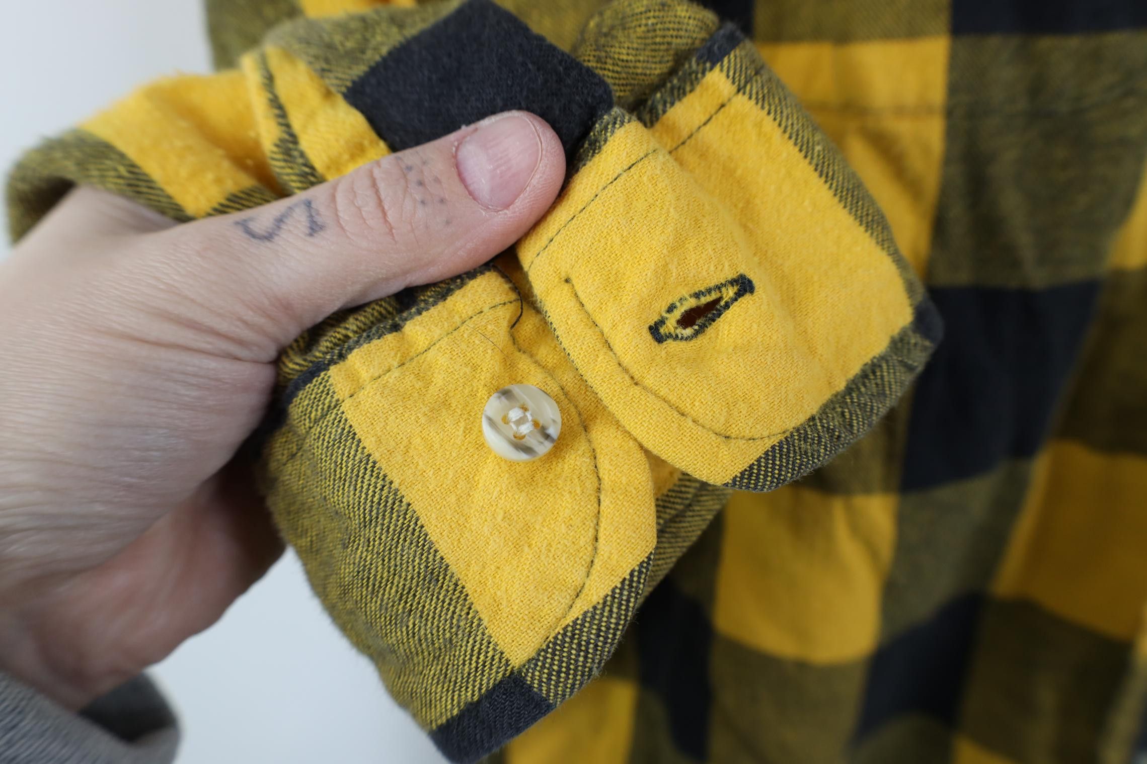 American Eagle Outfitters Vintage 90s Y2K American Eagle Outfitters Collared Shirt Size US L / EU 52-54 / 3 - 5 Thumbnail
