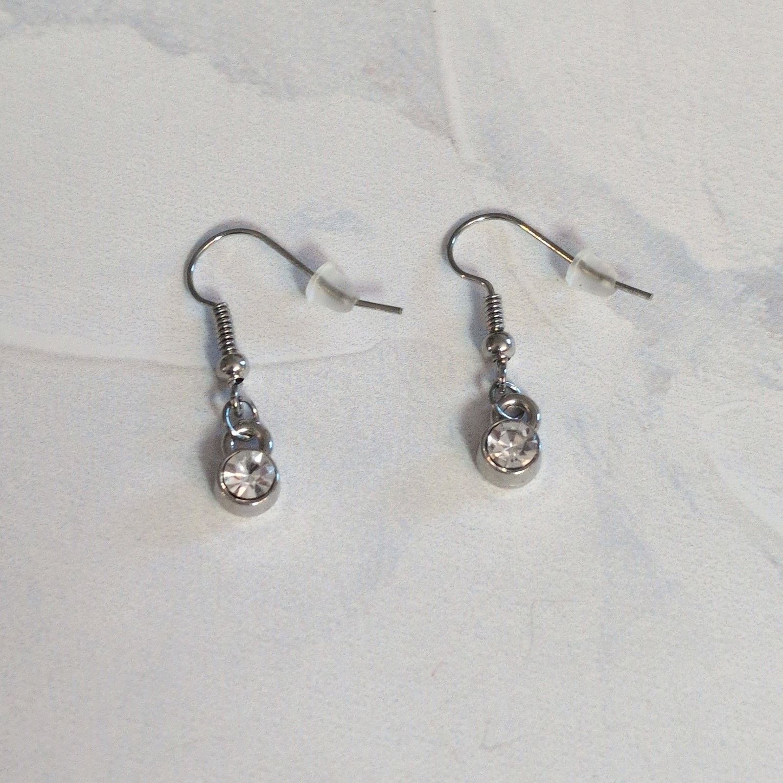 Other 2010s Paparazzi Silver-Tone & White Crystal Dangle Earrings Size ONE SIZE - 4 Thumbnail