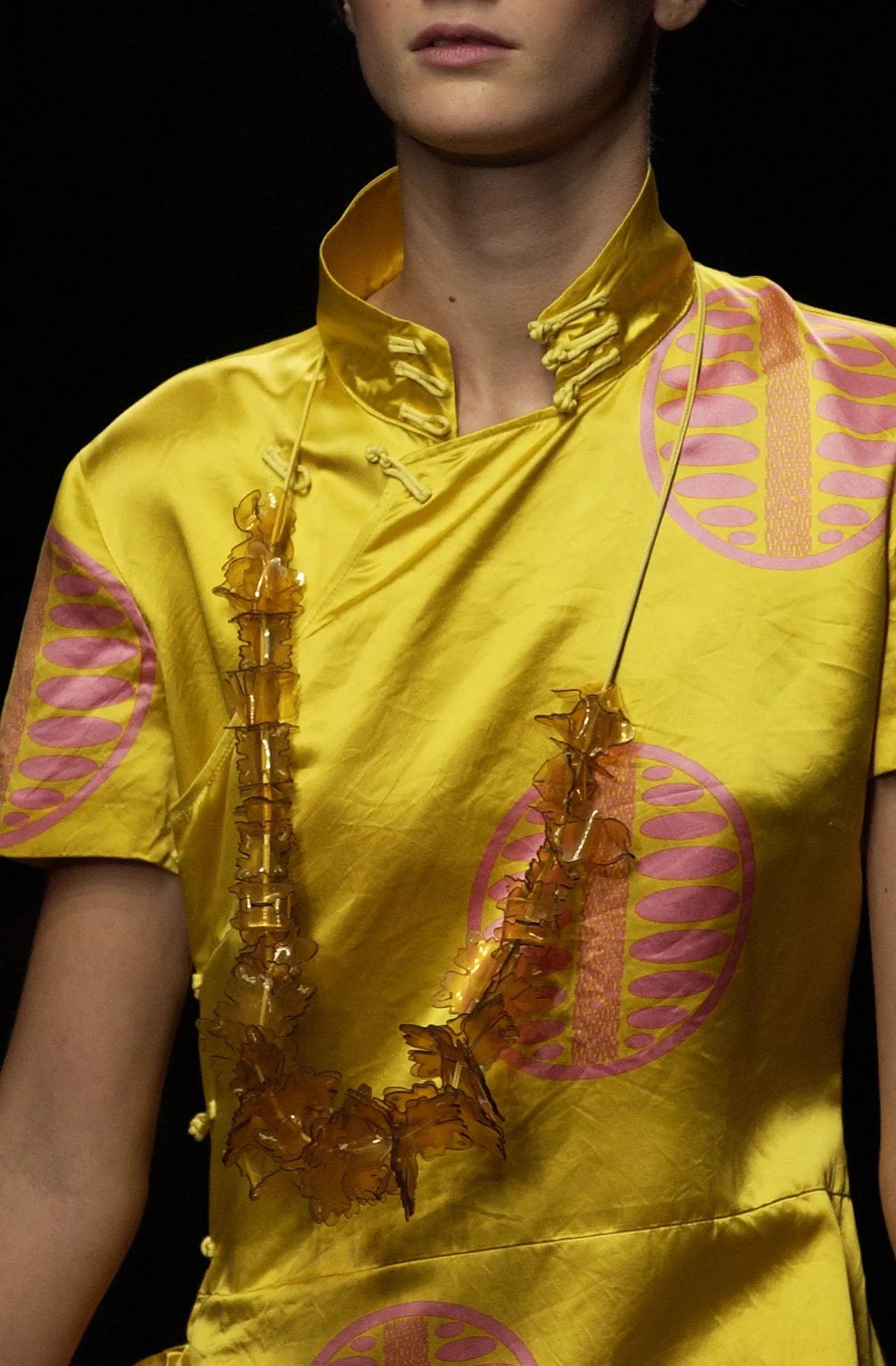 MIU MIU Cheongsam top SS 2003 Runway