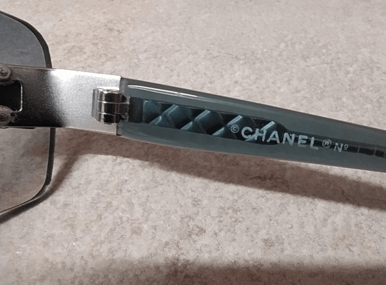 Chanel × Vintage CHANEL Sunglasses 4018 Mask Visor Rimless Ski Shield 4033 Size ONE SIZE - 10 Thumbnail