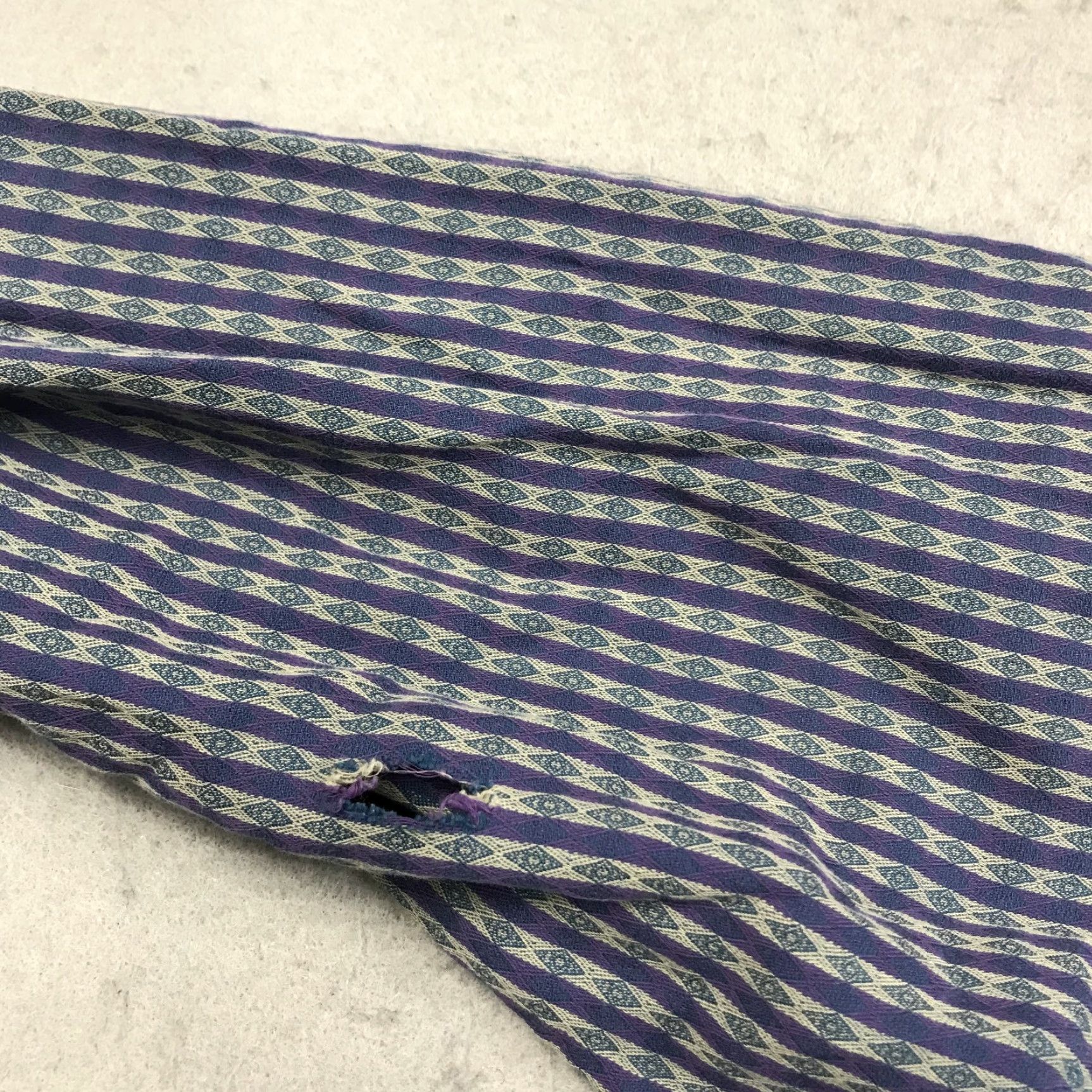 Patagonia VINTAGE Patagonia Shirt Womens Large Blue Purple Abstract Cotton Portugal 90s Size L / US 10 / IT 46 - 6 Thumbnail