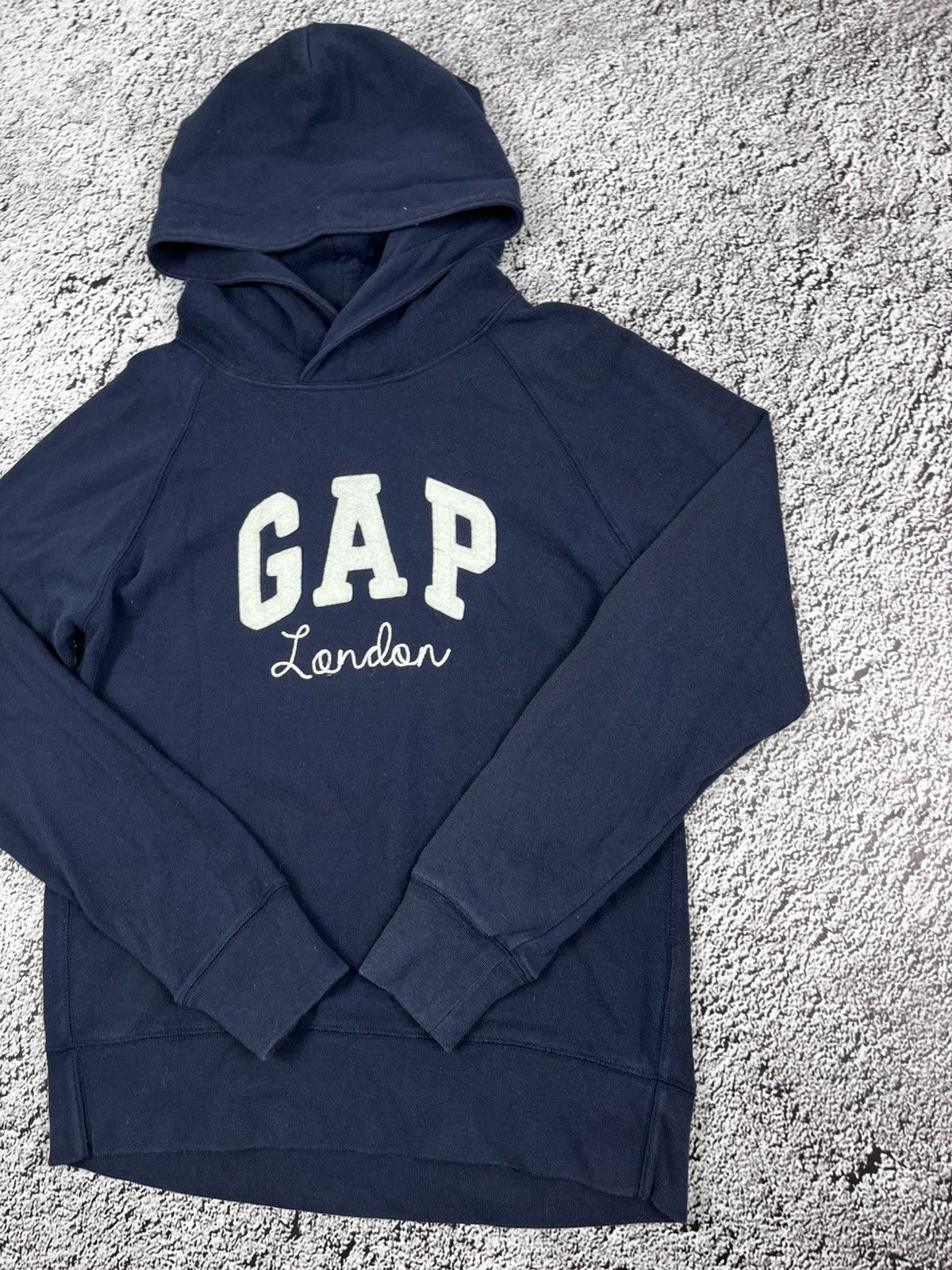 Vintage Y2K Gap big logo hoodie streetwear size M