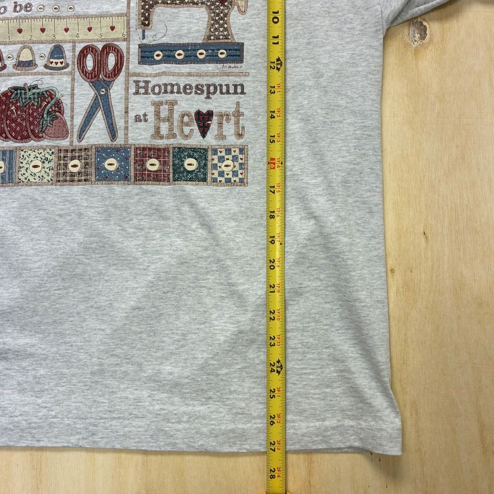 Vintage VINTAGE Sew Glad Homespun At Heart Shirt Mens XL Gray Sewing Crafts Tee T-Shirt Size US XL / EU 56 / 4 - 6 Thumbnail
