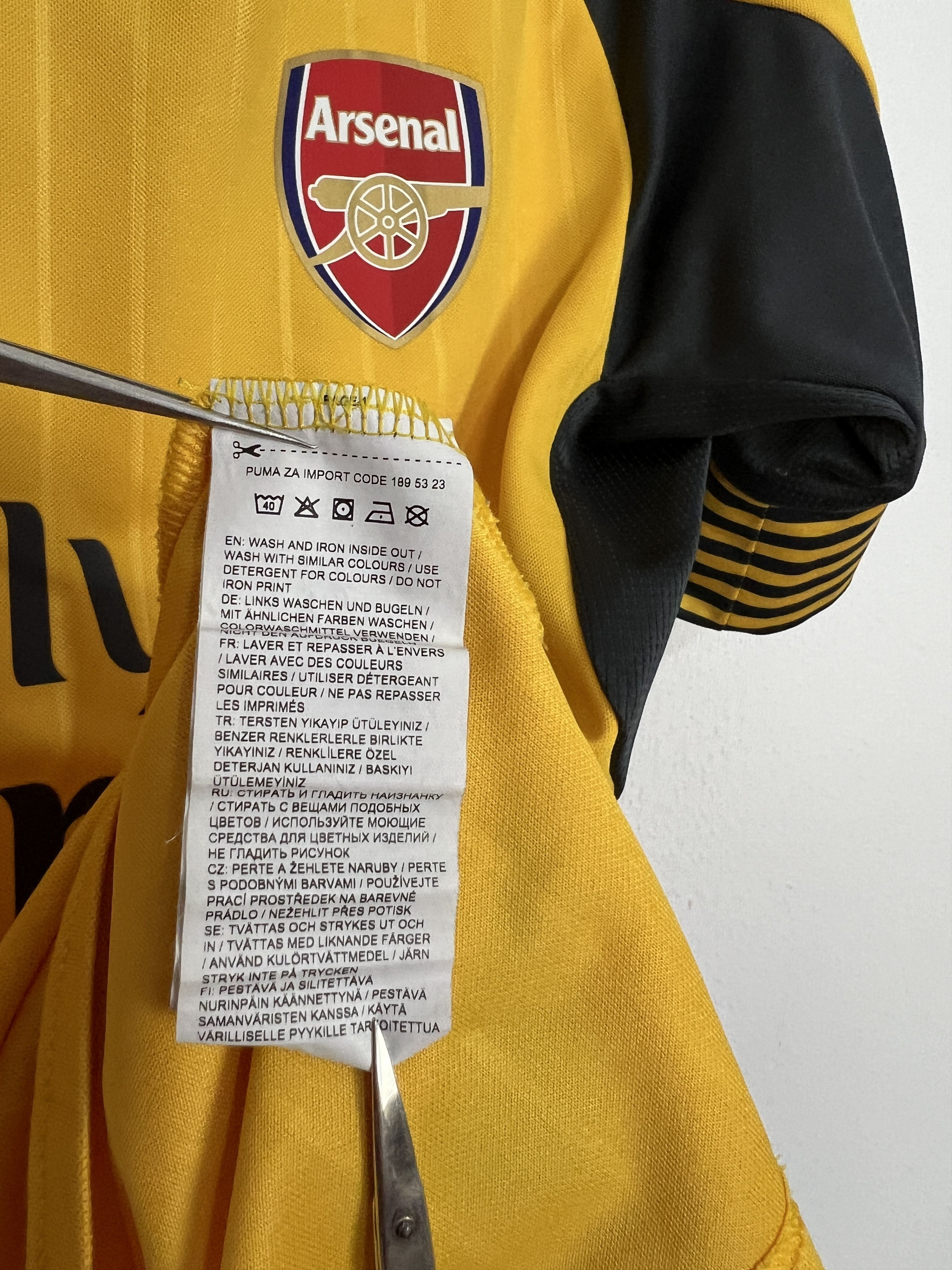 Puma Arsenal Away football shirt Soccer Jersey Trikot Gunners Size US S / EU 44-46 / 1 - 7 Thumbnail