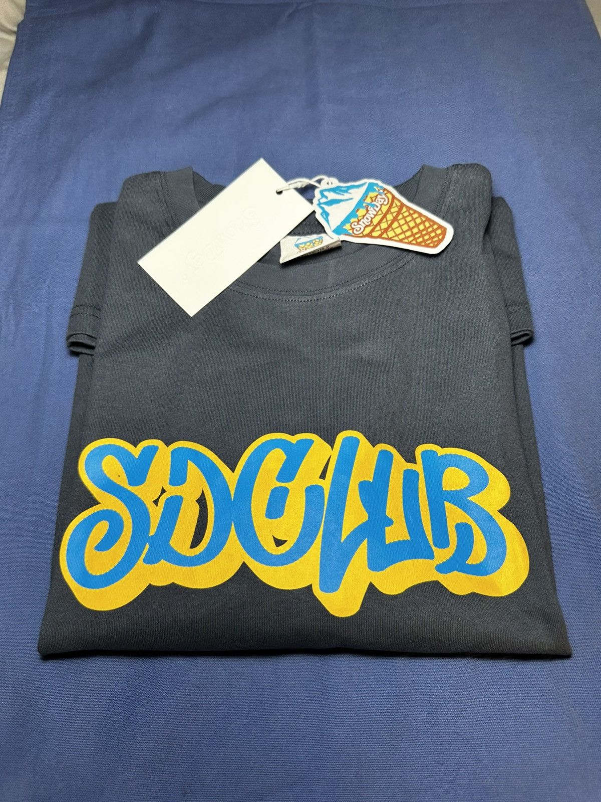 Designer × Snowday Snowday NWTs Size US M / EU 48-50 / 2 - 9 Thumbnail