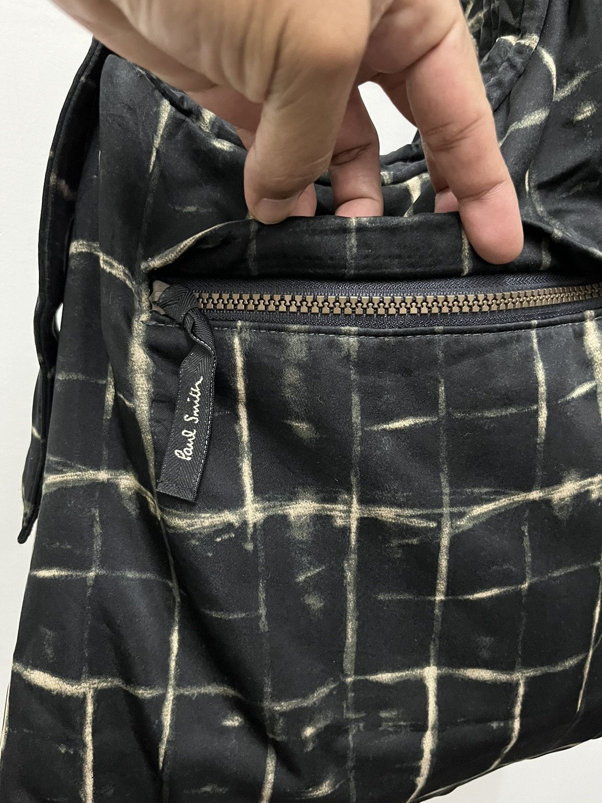 Paul Smith Vintage Paul Smith Sling Shoulder Nylon Bag Size ONE SIZE - 7 Thumbnail