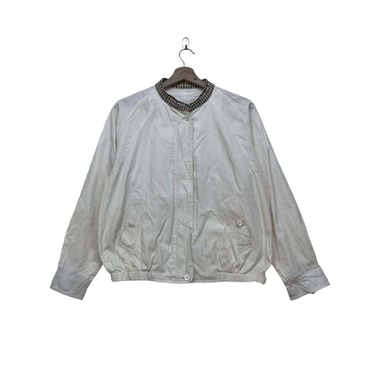 Burberry 💥Vintage Burberrys White Bomber Jacket Size S / US 4 / IT 40 - 1 Thumbnail