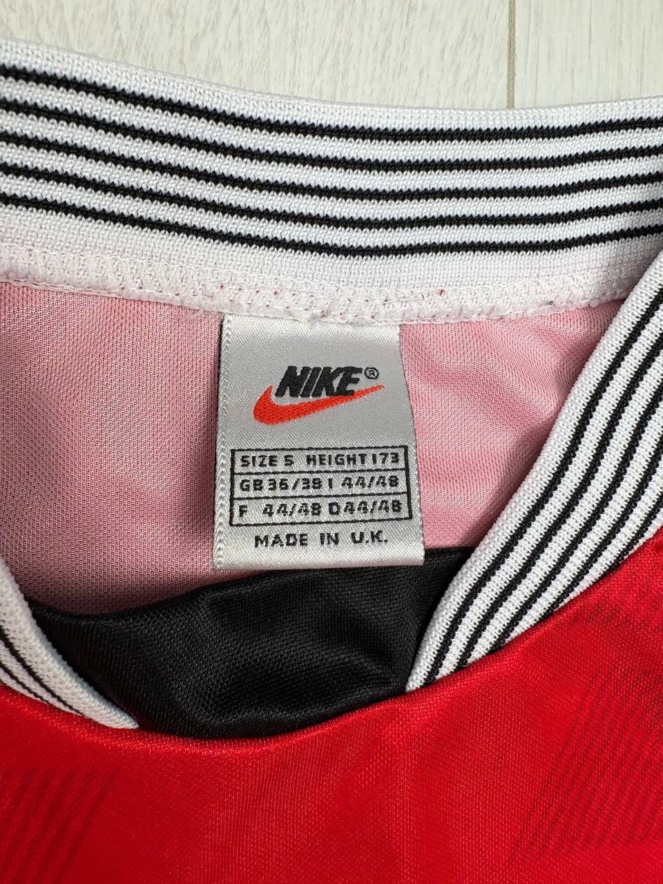 Nike Vintage 90's Nike Pfadi Winterthur Handball Shirt Jersey Size US S / EU 44-46 / 1 - 4 Thumbnail