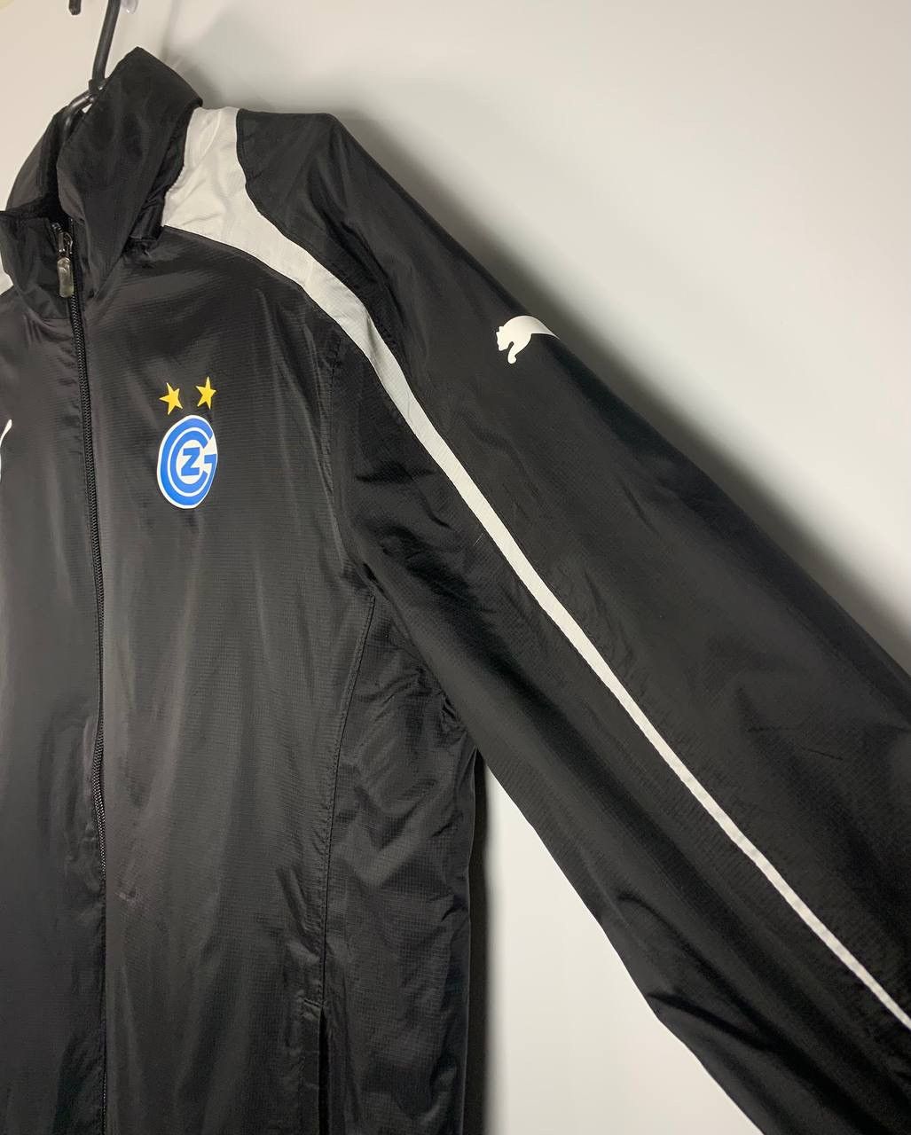 Puma Grasshopper Club Zürich | Puma Windbreaker Jacket | Football Size US M / EU 48-50 / 2 - 4 Thumbnail