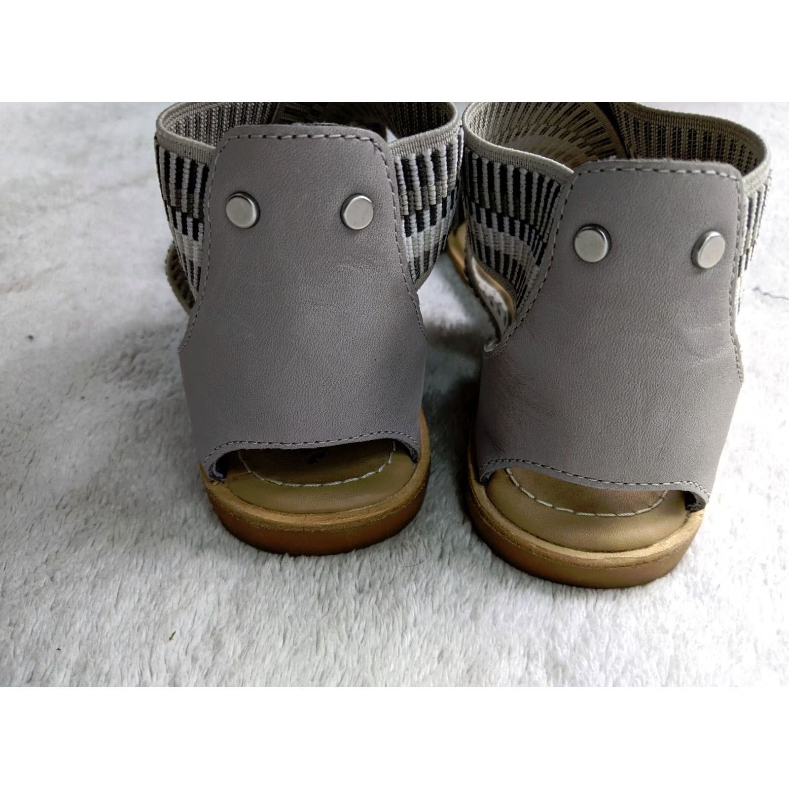 SOREL Sorel Sandals Women 6 37 Ella Dove Grey Leather Stripe Stretch Ankle LL5359-081 Size US 6 / IT 36 - 4 Thumbnail
