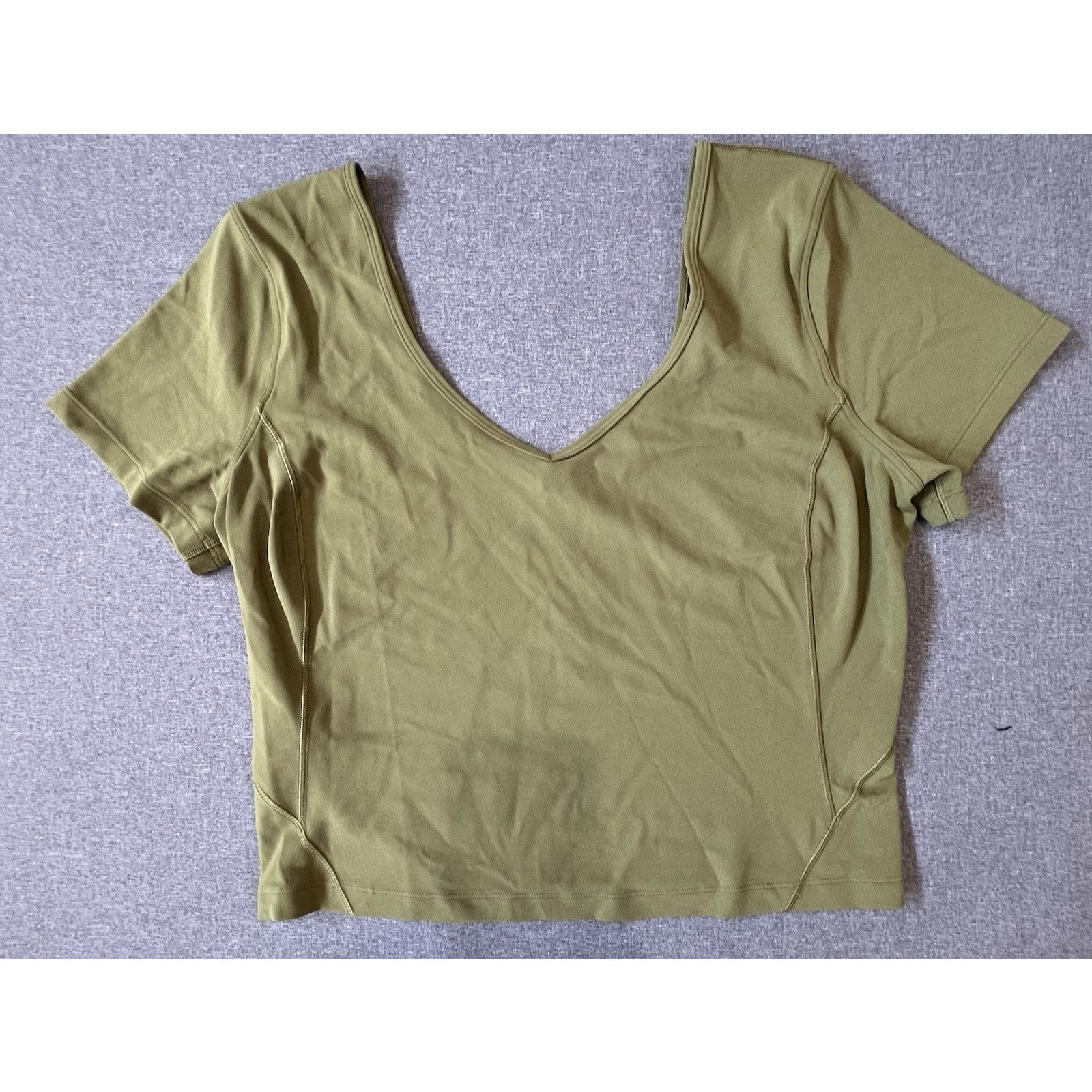 Lululemon Lululemon Align T-Shirt Olive Short Sleeve Crop Top Sze 10 Size L / US 10 / IT 46 - 2 Thumbnail