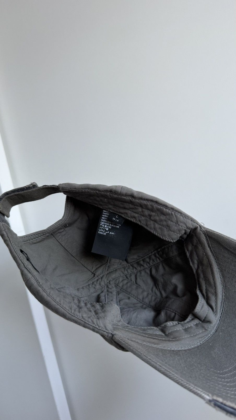 Balenciaga Grey Balenciaga Distressed Logo Cap Size ONE SIZE - 5 Thumbnail