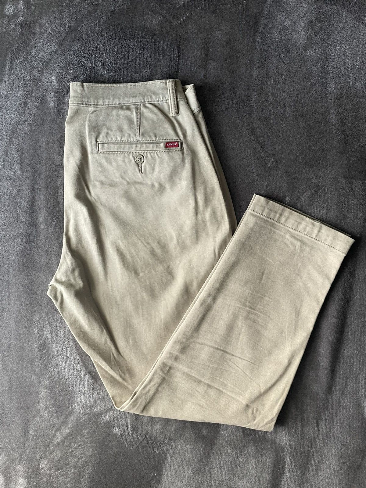 Levi's Levis Chinos Pants Size US 32 / EU 48 - 1 Thumbnail