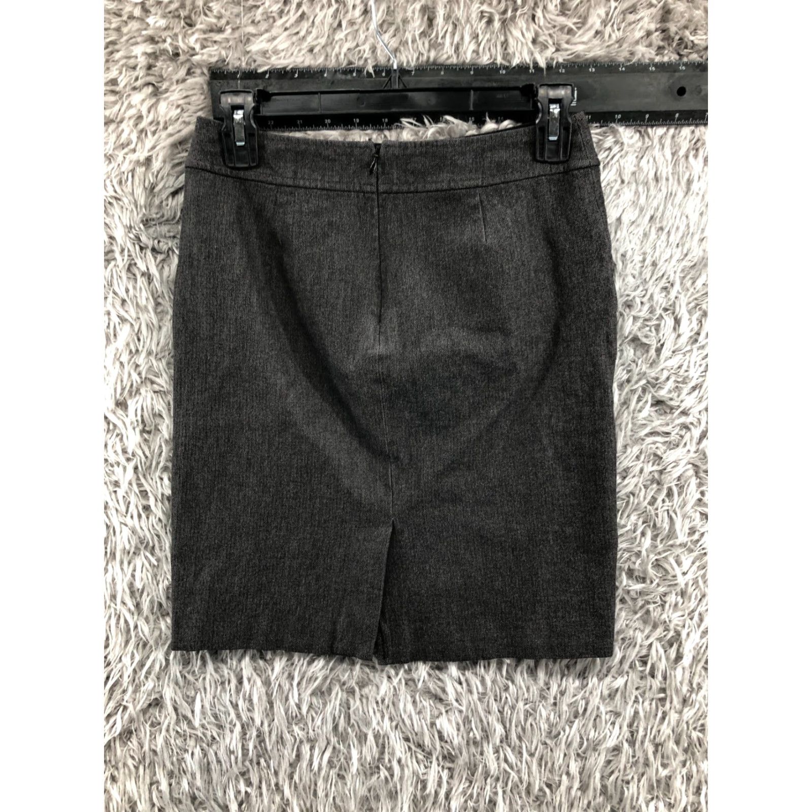 Banana Republic Banana Republic Skirt Womens 0P Petite Midi Denim Gray Regular Slit Pockets Barbie Buttons City 90s? Size 25" / US 0 / IT 36 - 5 Thumbnail