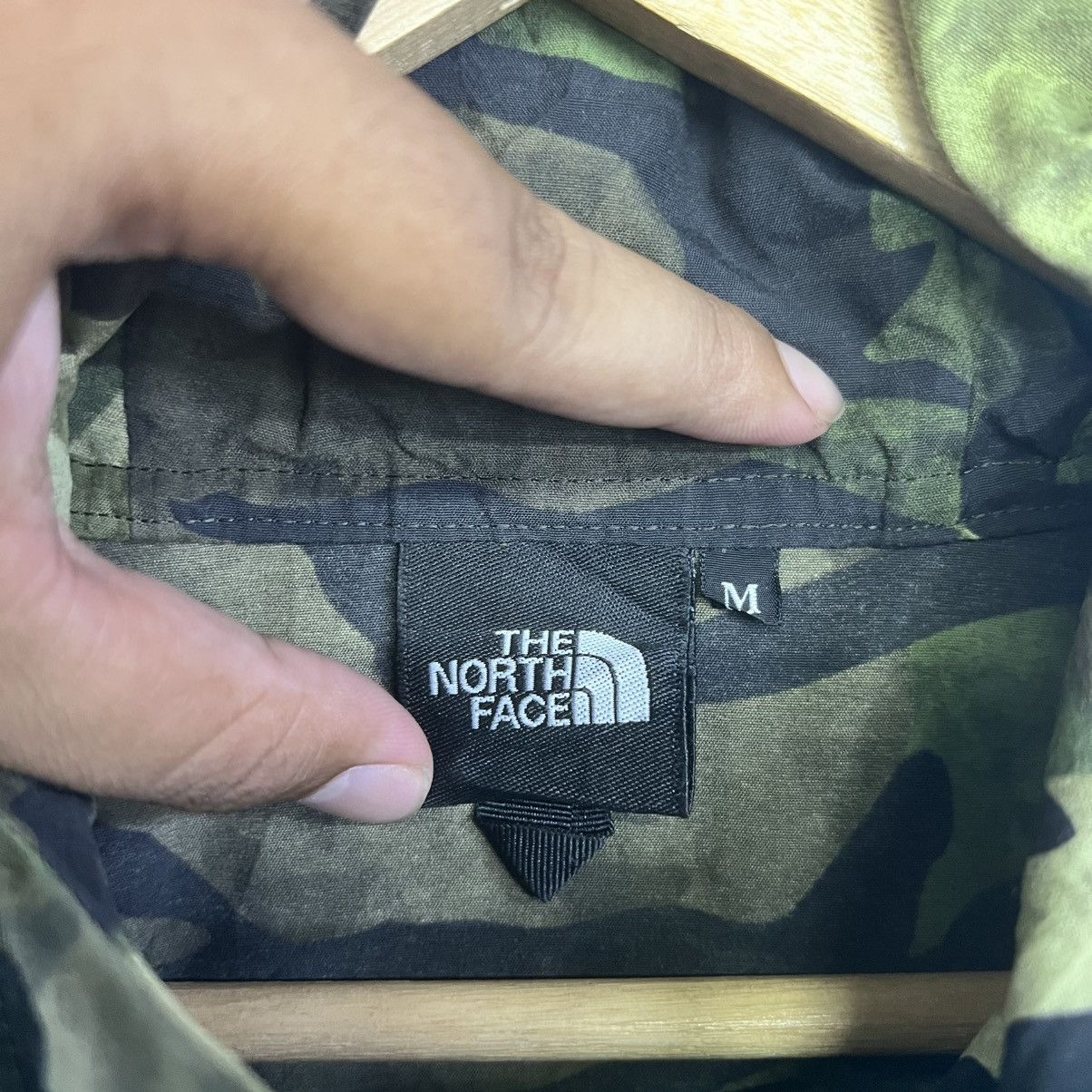 The North Face The North Face Light Mountain Parka Novelty Compact Jacket Size US M / EU 48-50 / 2 - 10 Thumbnail
