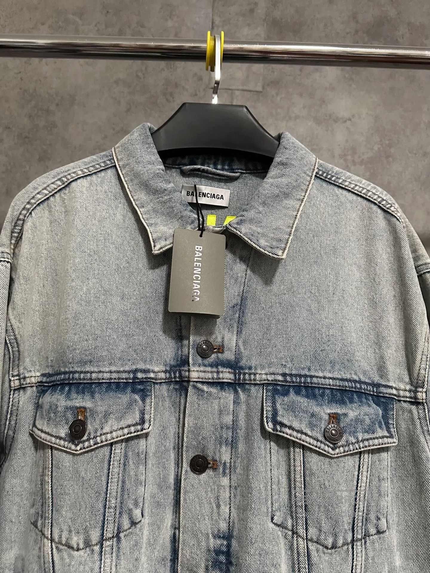 Balenciaga Balenciaga Embroidered Logo Denim Jacket. Size US M / EU 48-50 / 2 - 5 Thumbnail