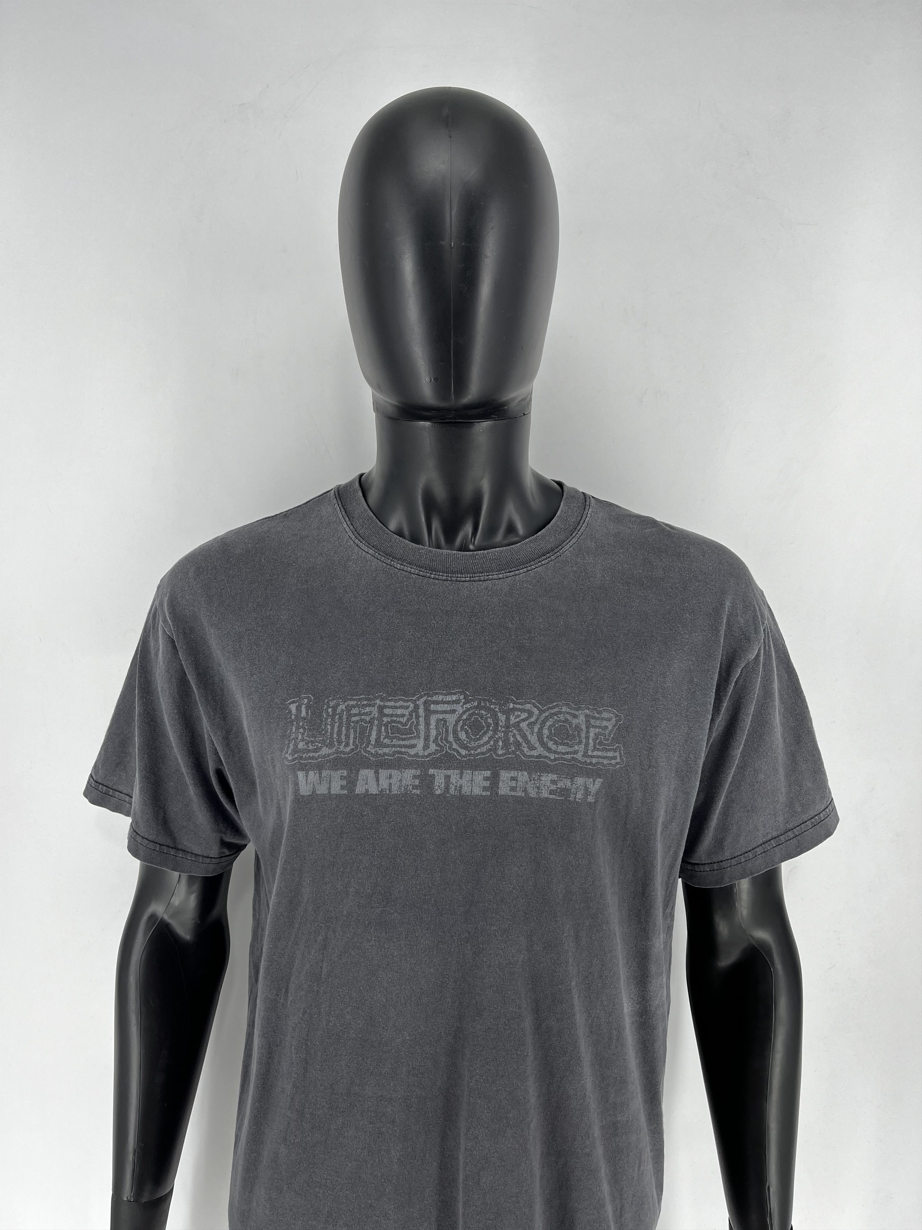 Band Tees Vintage Y2K LIFEFORCE WE ARE THE ENEMY 90S Size US L / EU 52-54 / 3 - 1 Thumbnail