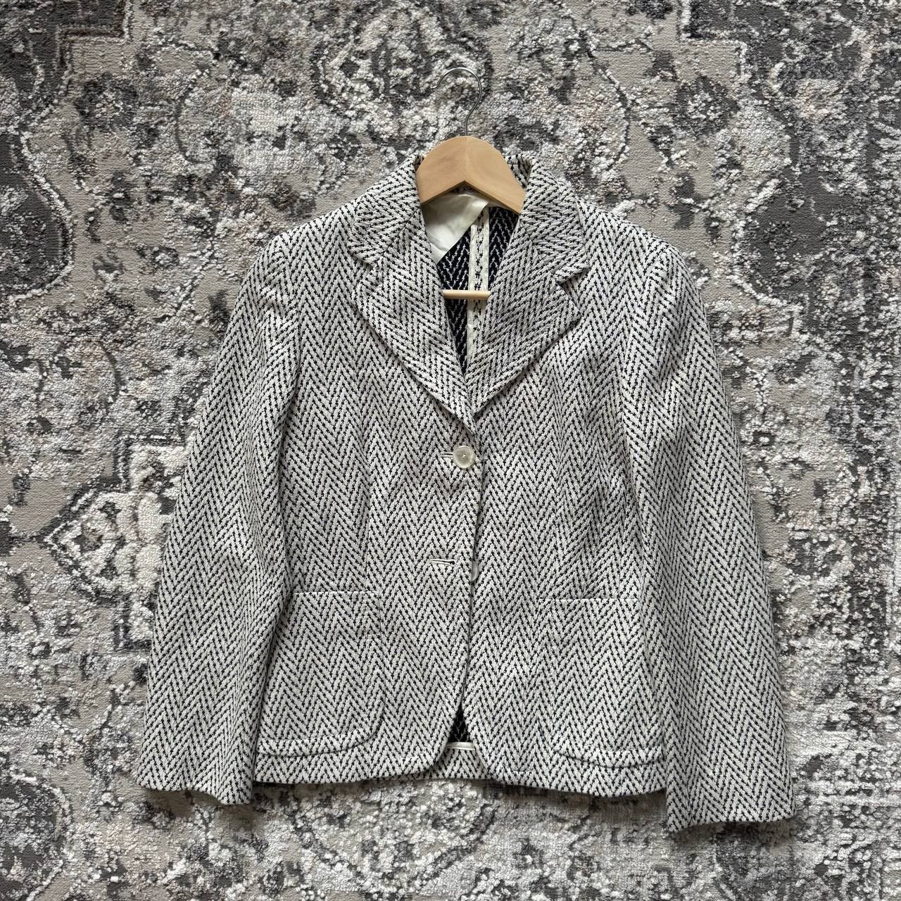 Max Mara Max Mara White & Black Cotton Blazer Size M / US 6-8 / IT 42-44 - 1 Thumbnail