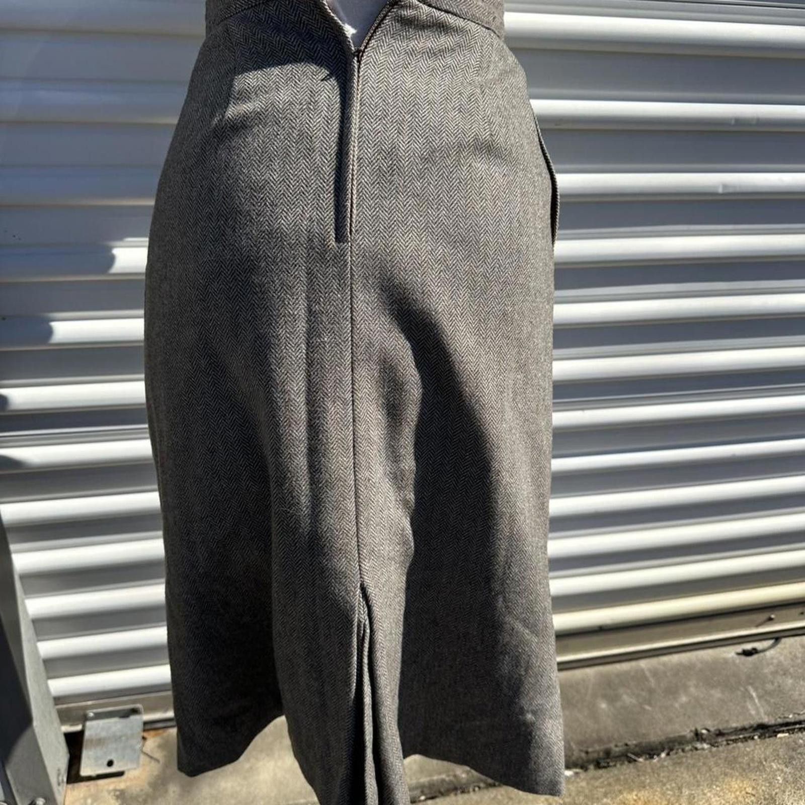Other Vintage 1950s Gray wool blend Pencil Skirt Waist Size 27" / US 4 / IT 40 - 1 Thumbnail