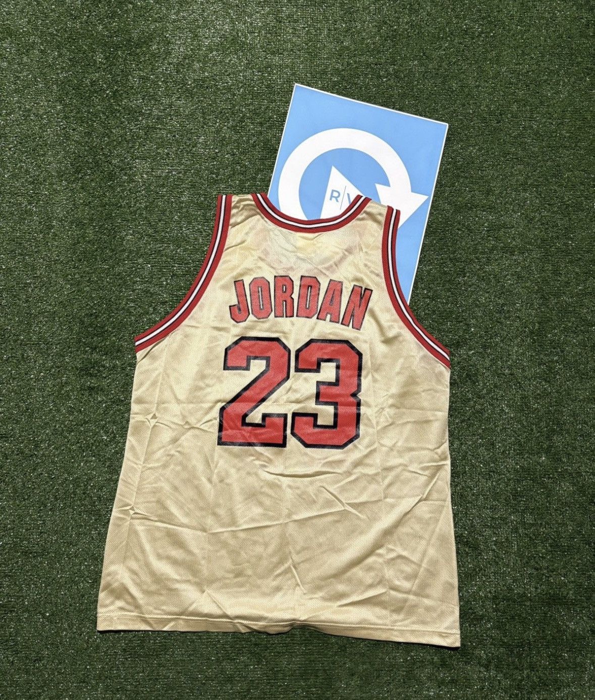 Champion VINTAGE RARE CHICAGO BULLS CHAMPION MICHAEL JORDAN JERSEY Size US XL / EU 56 / 4 - 2 Thumbnail