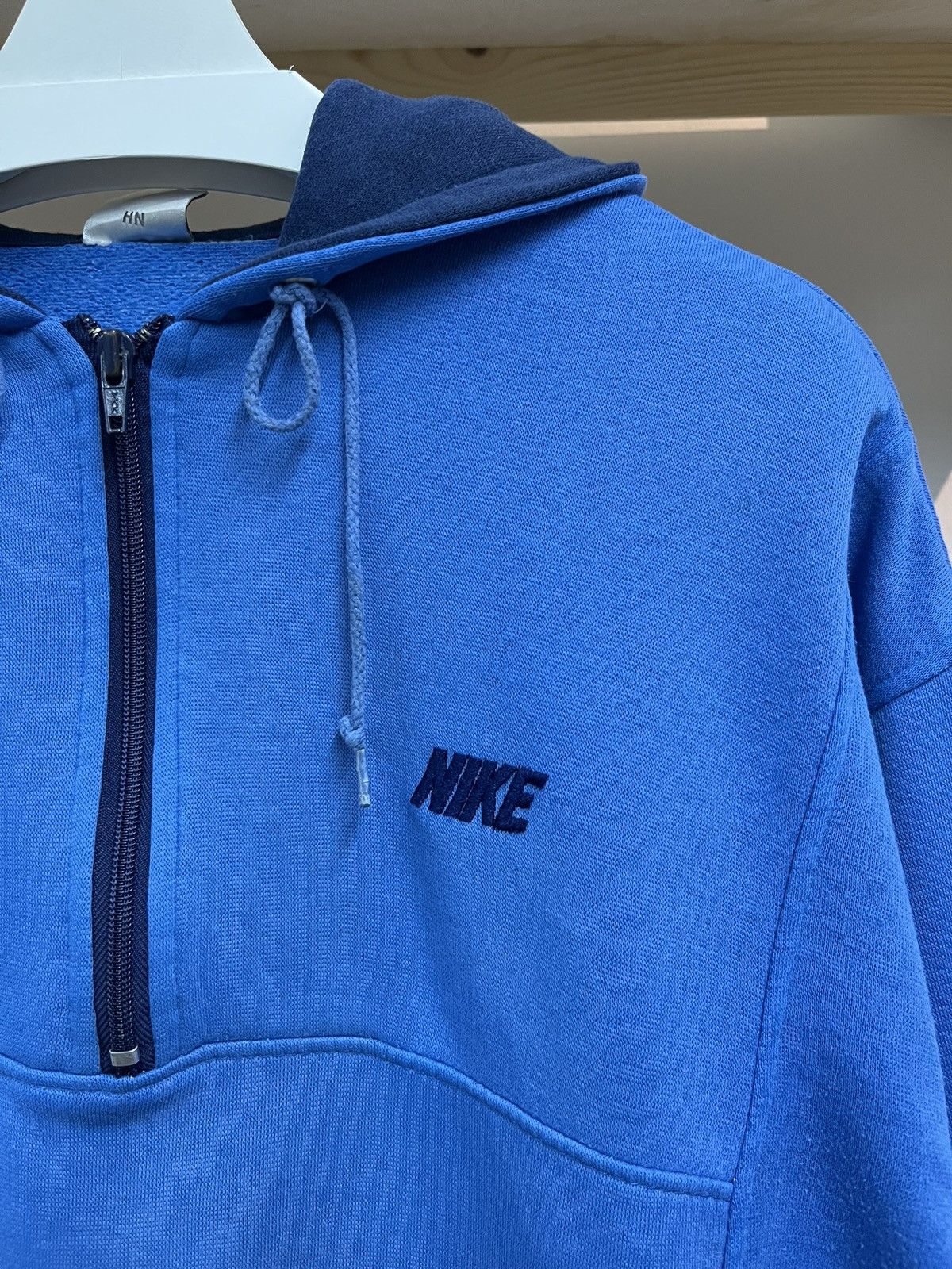 Nike Vintage Nike 90's Blue Chevron Half-Zip Hoodie Size US M / EU 48-50 / 2 - 2 Thumbnail