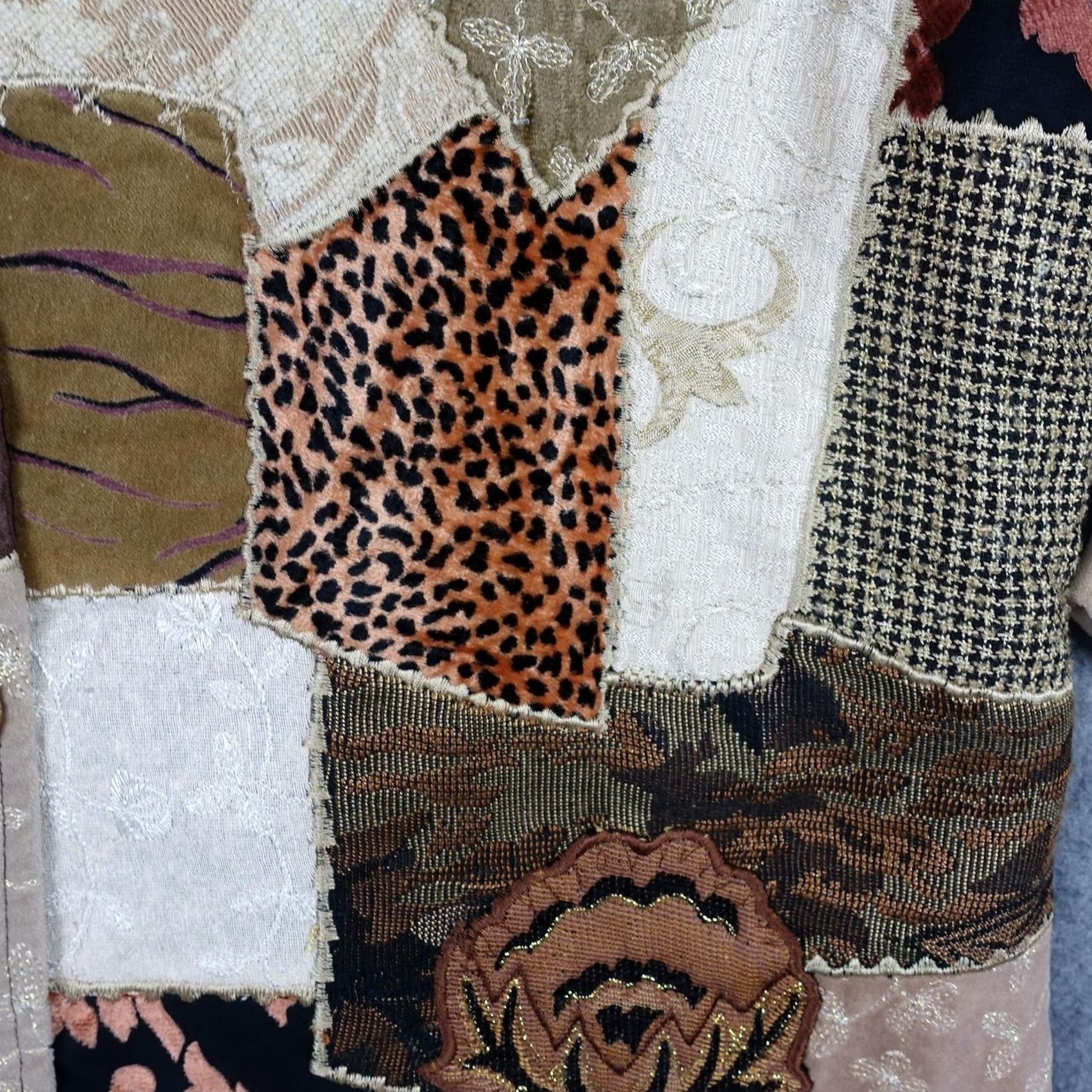 Vintage VINTAGE Indigo Moon Jacket Womens 1X Brown Patchwork Tapestry Animal Print Boho Artsy Coat Size XL / US 12-14 / IT 48-50 - 5 Thumbnail