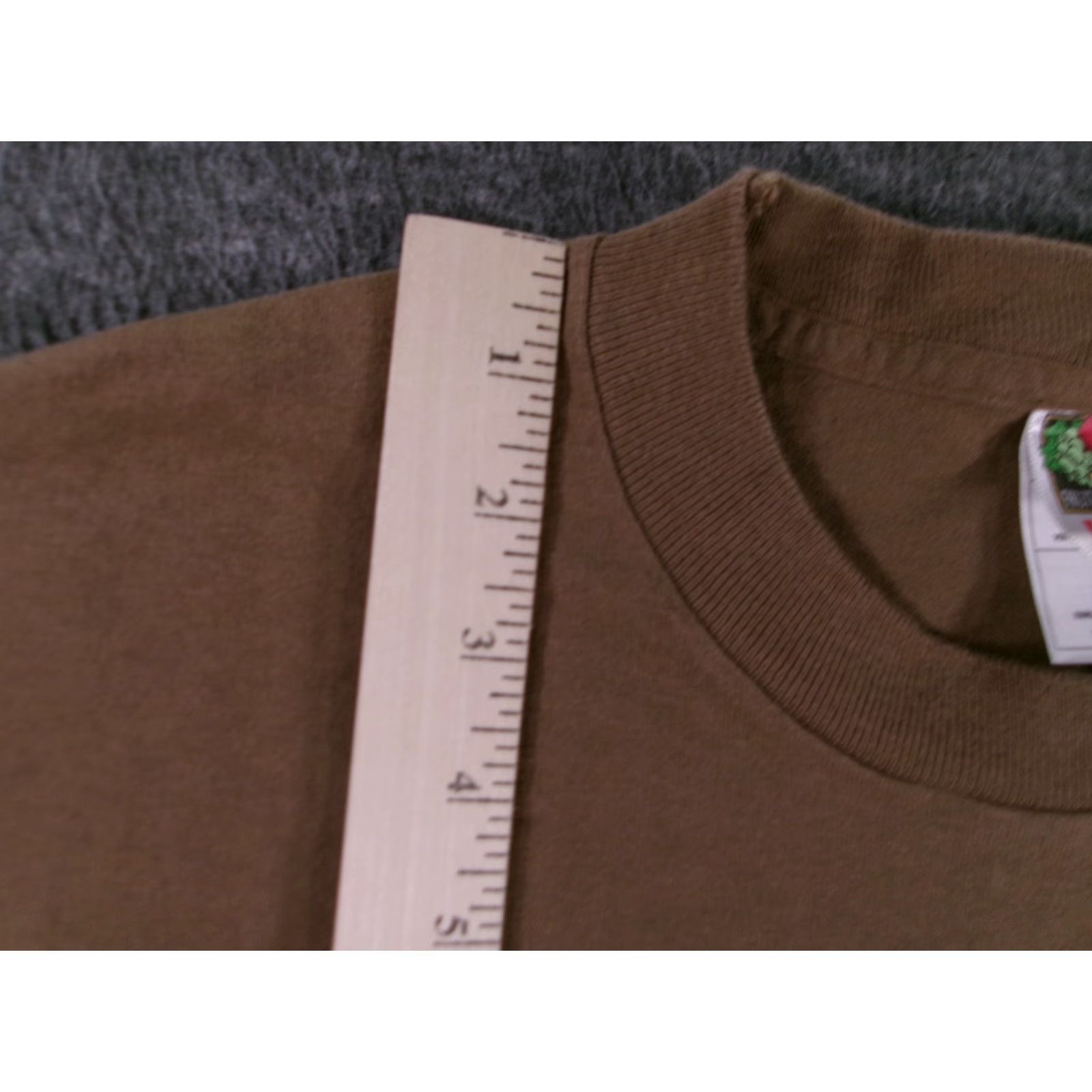 Fruit Of The Loom VINTAGE Fruit of the Loom Shirt Adult XL Brown USA Made 80s 90s Niagara Falls Embroidered Logo Mens Tee Size US XL / EU 56 / 4 - 5 Thumbnail