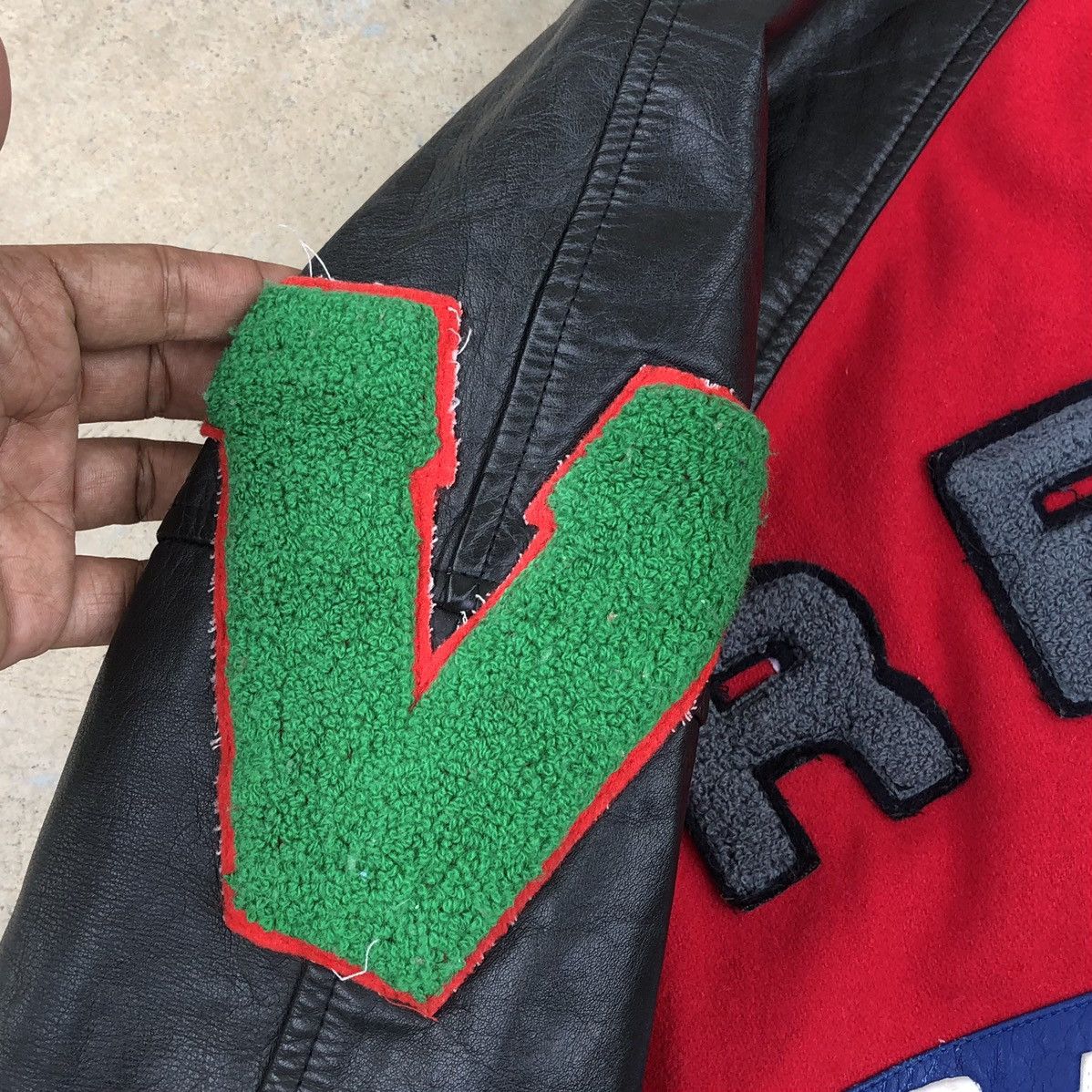 Reebok VTG Reebok Varsity Team Embroidery Spellout Varsity Jacket Size US M / EU 48-50 / 2 - 9 Thumbnail