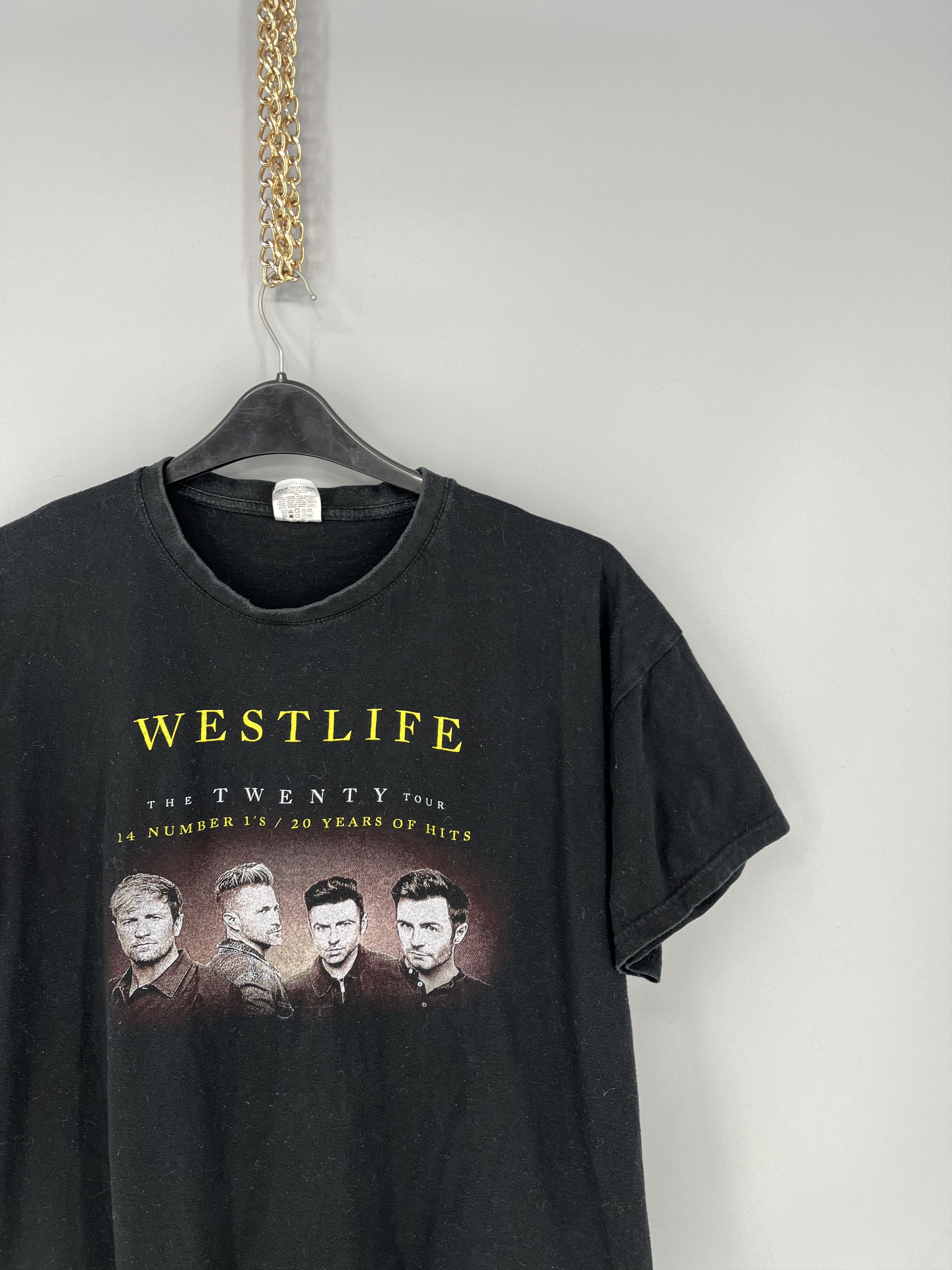 Band Tees Vintage Rare WESTLIFE Band Rock Tour Promo T-shirt Y2K Style Size US XL / EU 56 / 4 - 5 Thumbnail