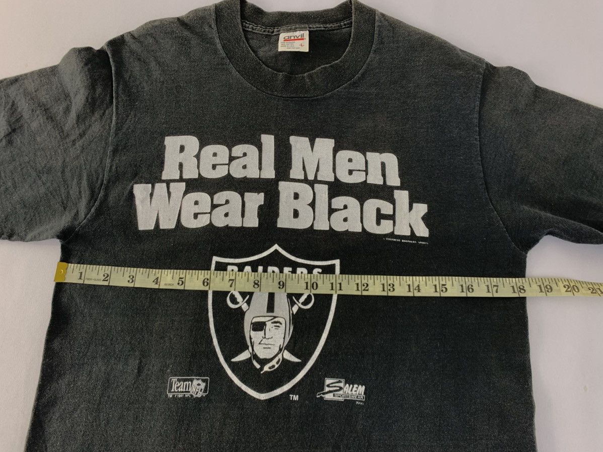 NFL 90s Real Men Wear Black Las Vegas Raiders Nfl Crewneck Tee Size US S / EU 44-46 / 1 - 7 Thumbnail