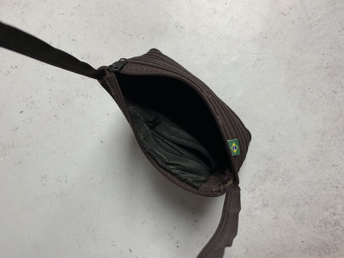 Japanese Brand Vintage Full Zip Avantgarde Shoulder Bag Y2K Rare Size ONE SIZE - 5 Thumbnail