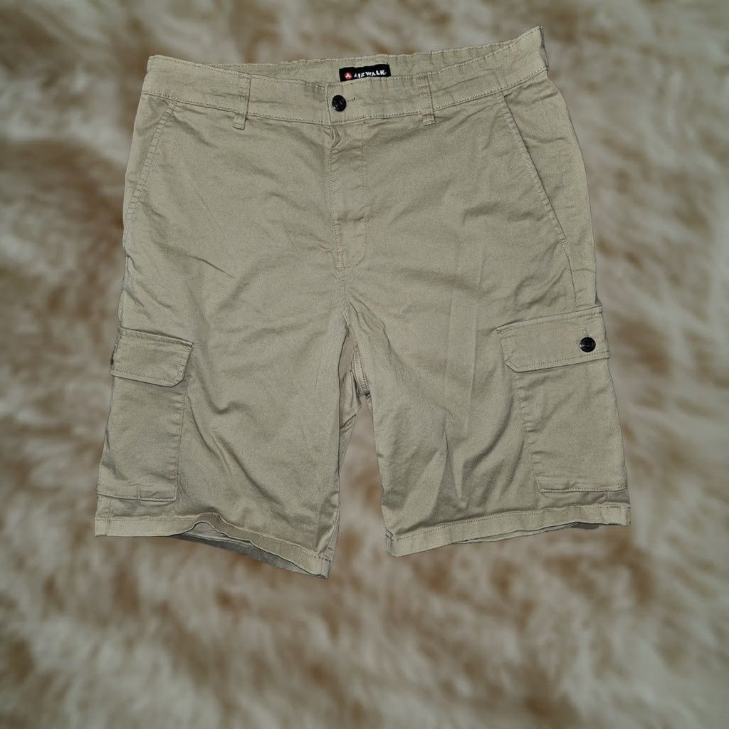 Airwalk Airwalk Cargo Shorts Mens 38 Beige Stretch Flat Front Chino Pockets Casual Size US 38 / EU 54 - 1 Thumbnail