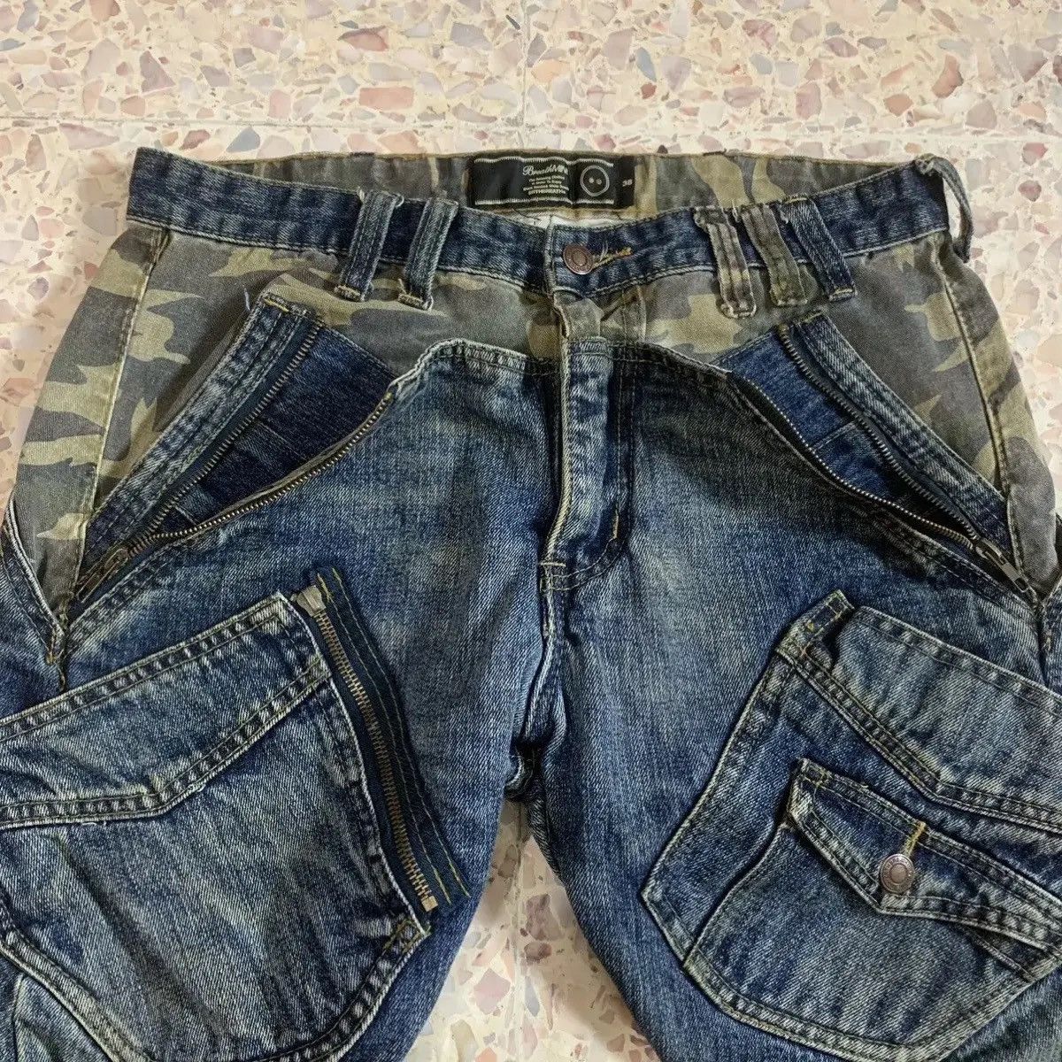Beauty Beast 💥RARE!JAPANESE VINTAGE JEANS BRTHBREATH UNIQUE DESIGN DENIM Size US 30 / EU 46 - 3 Thumbnail