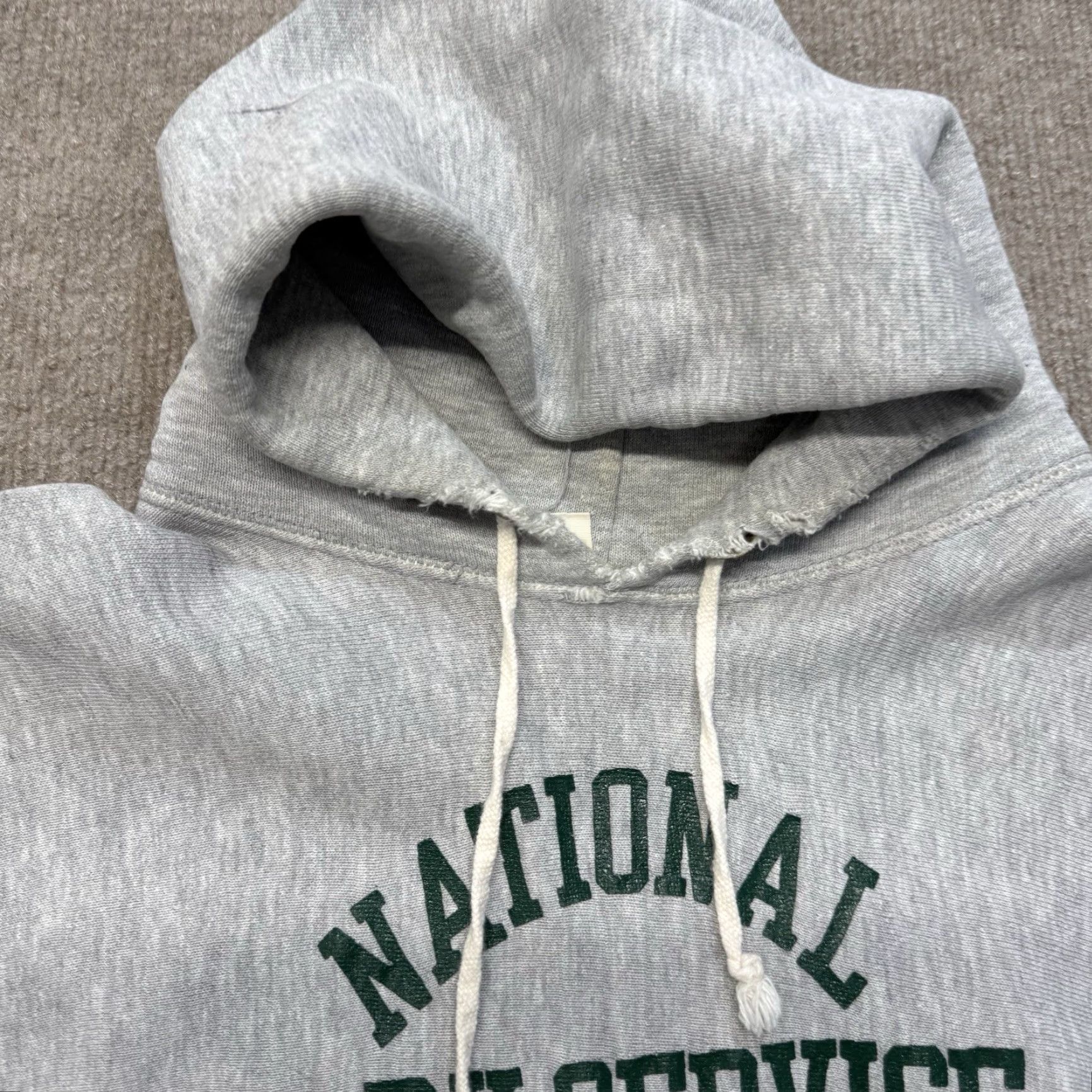 Champion VINTAGE Champion National Park Service Reverse Weave Hoodie Mens M Gray USA Made Size US M / EU 48-50 / 2 - 3 Thumbnail