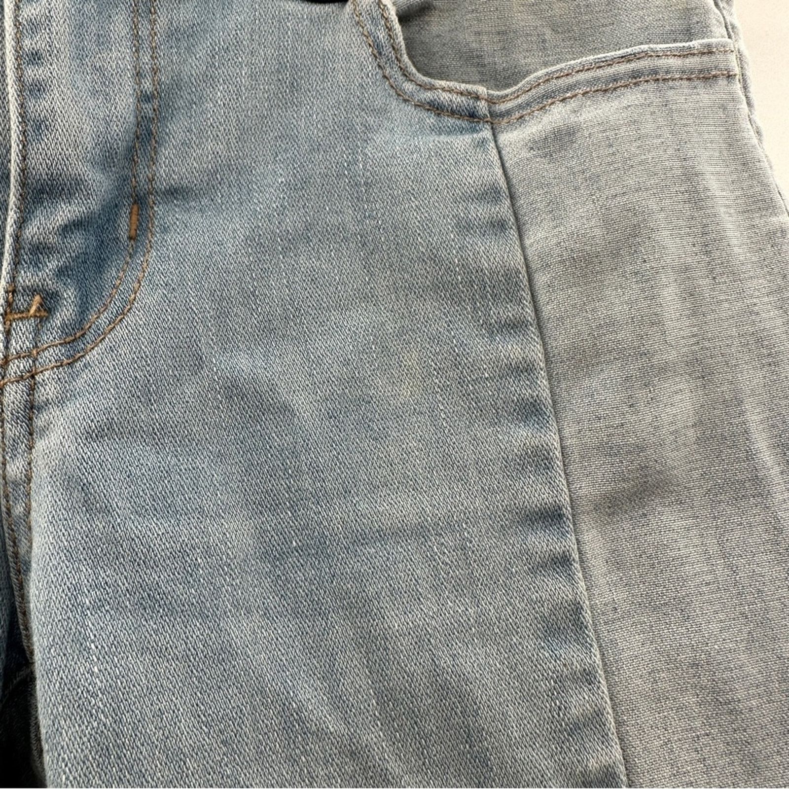 American Eagle Outfitters American Eagle Light Wash Mid Rise Cropped Jegging Jean Sz 4 Size 26" / US 2 / IT 38 - 8 Thumbnail