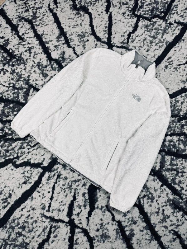 The North Face The North Face white lamb fleece jacket M tnf Size M / US 6-8 / IT 42-44 - 2 Thumbnail