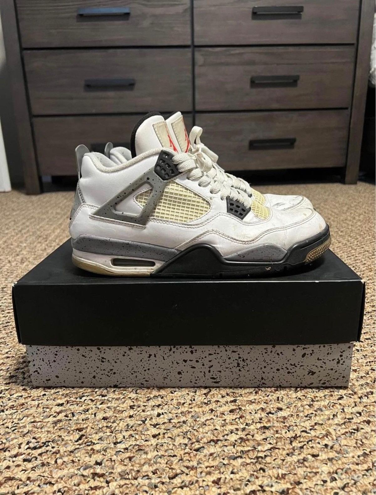 Nike Jordan 4 Retro White Cements | Grailed