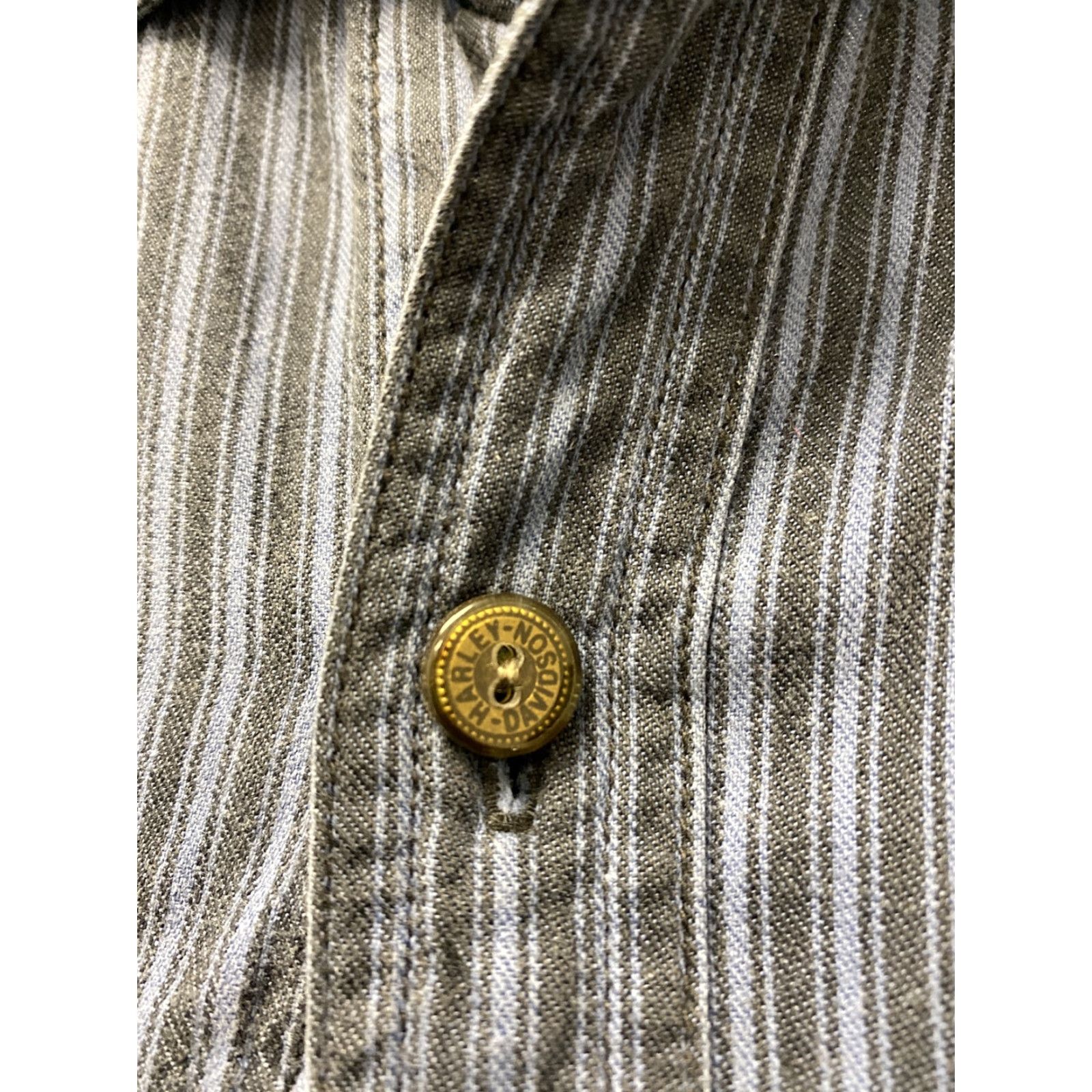 Harley Davidson VINTAGE Harley-Davidson SHIRT Men XL Blue Striped Button-Up Motorcycle 104-24 Mens Size US XL / EU 56 / 4 - 4 Thumbnail